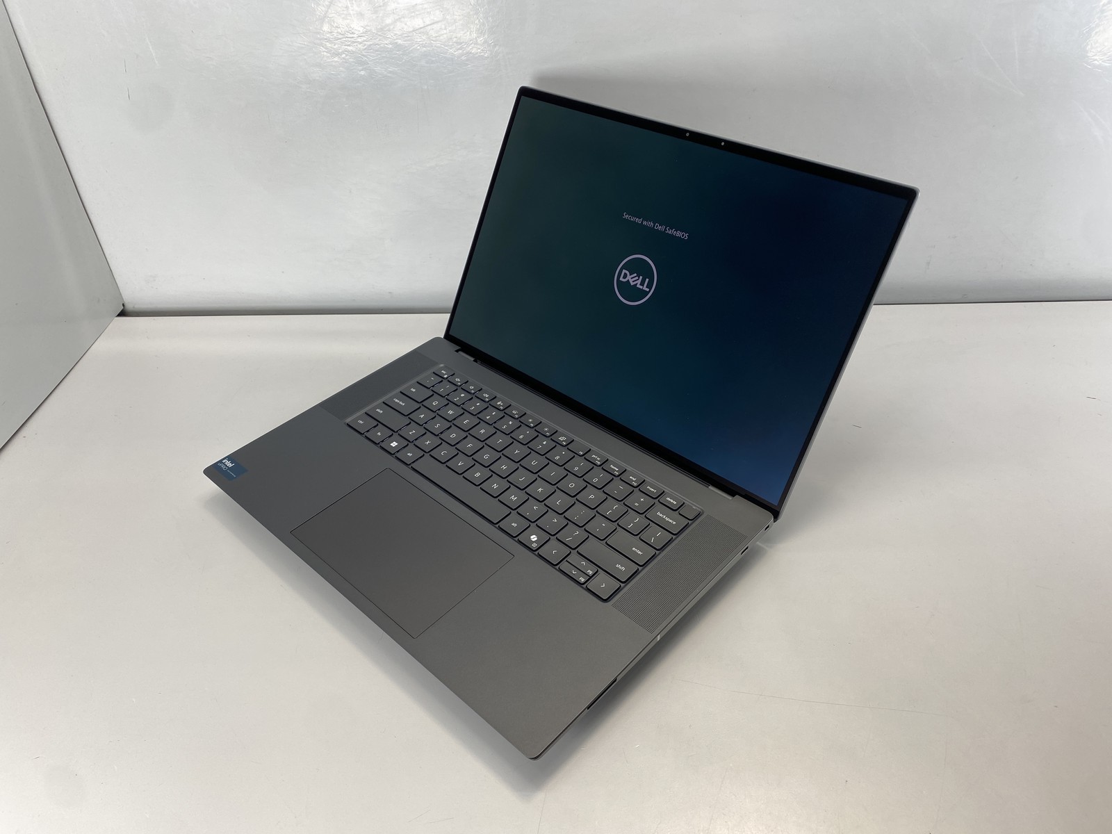 Dell Laptop Precision 5690 16″ Intel Core Ultra 9 185H 1TB- Gray