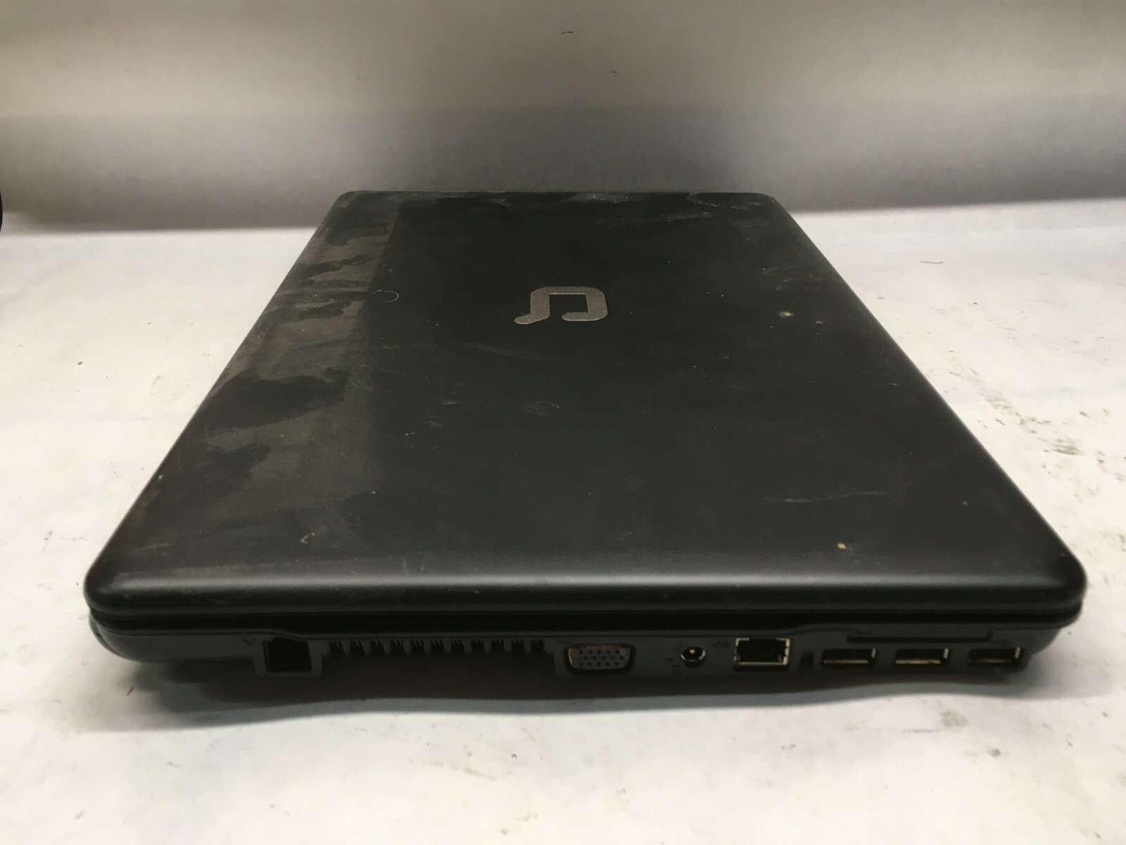HP Compaq 610 15″ Laptop Intel Core 2 Duo 4GB RAM – HAS POWER, NO BOOT -JJ