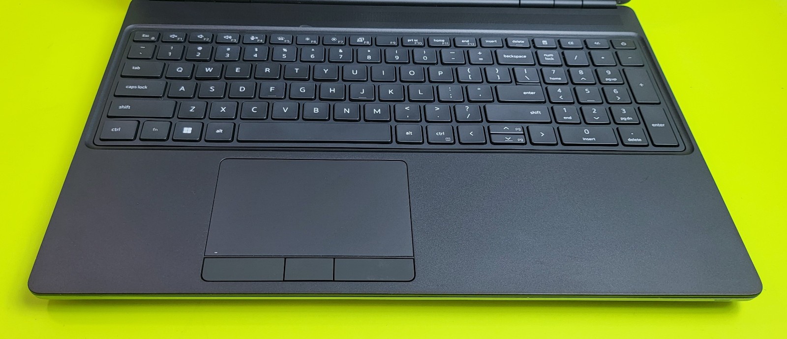 Dell Precision 7560 i7-11850H 8GB 256Gb – Nvidia T1200 windows 11 Pro