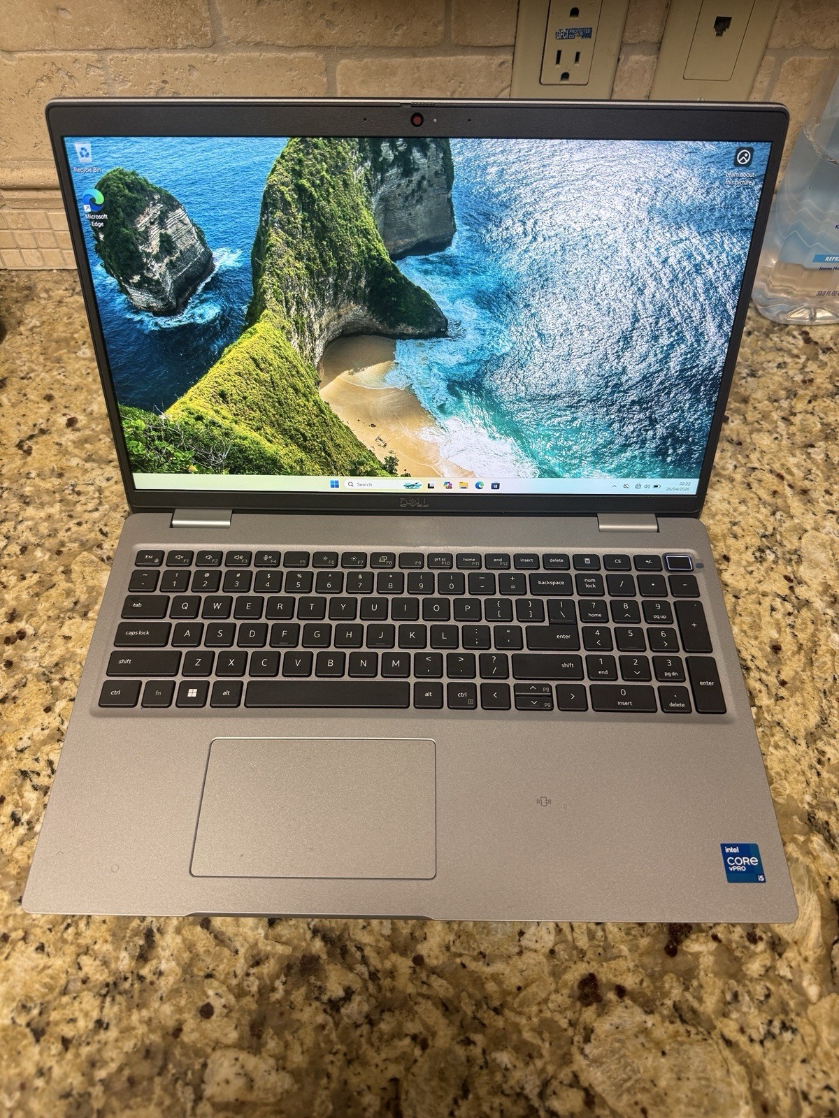 Dell Precision 3561 i5-11500H NVIDIA T600 16GB RAM 512GB SSD .