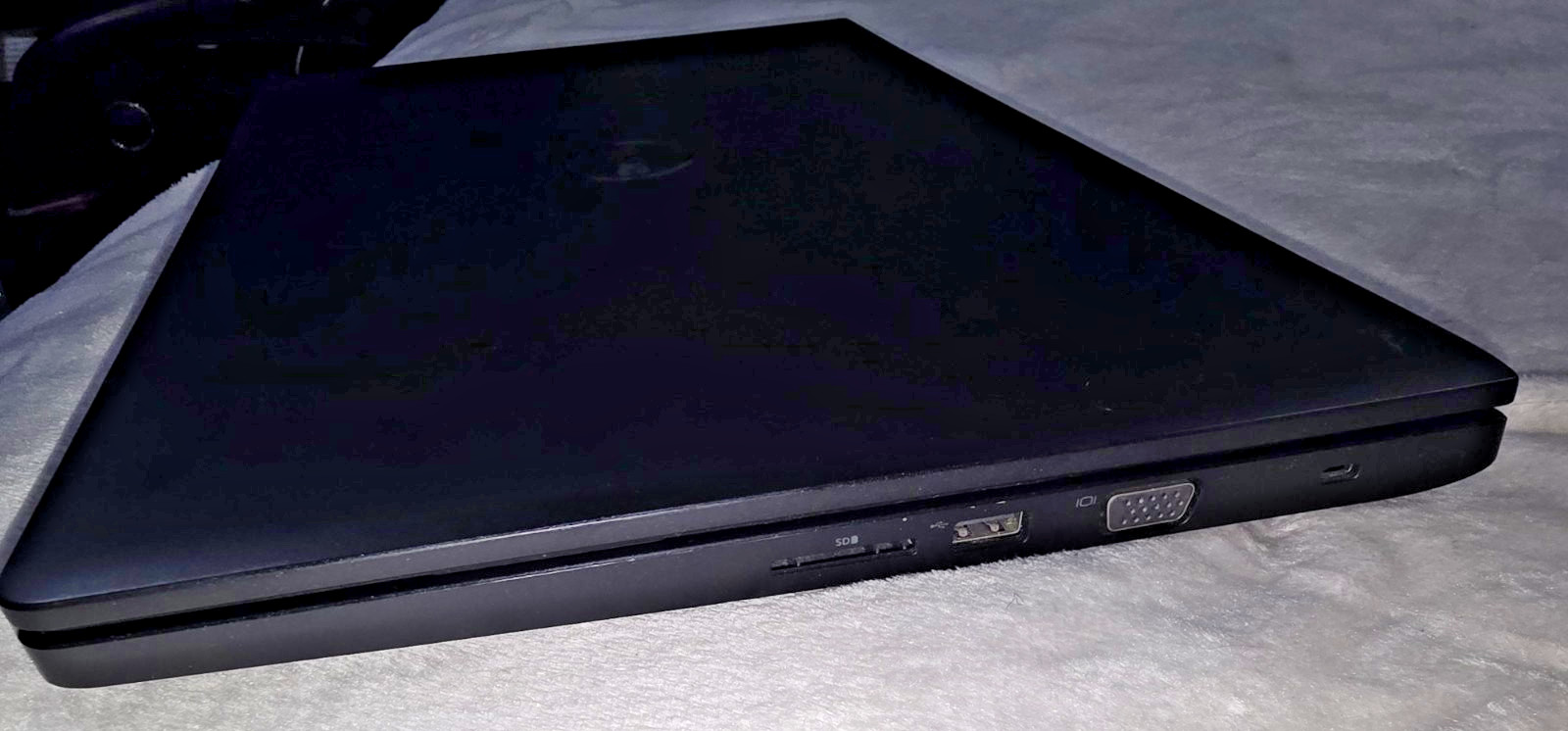 Dell Laptop Latitude 3570 BLACK Built-in Webcam w/ Power Adapter Working