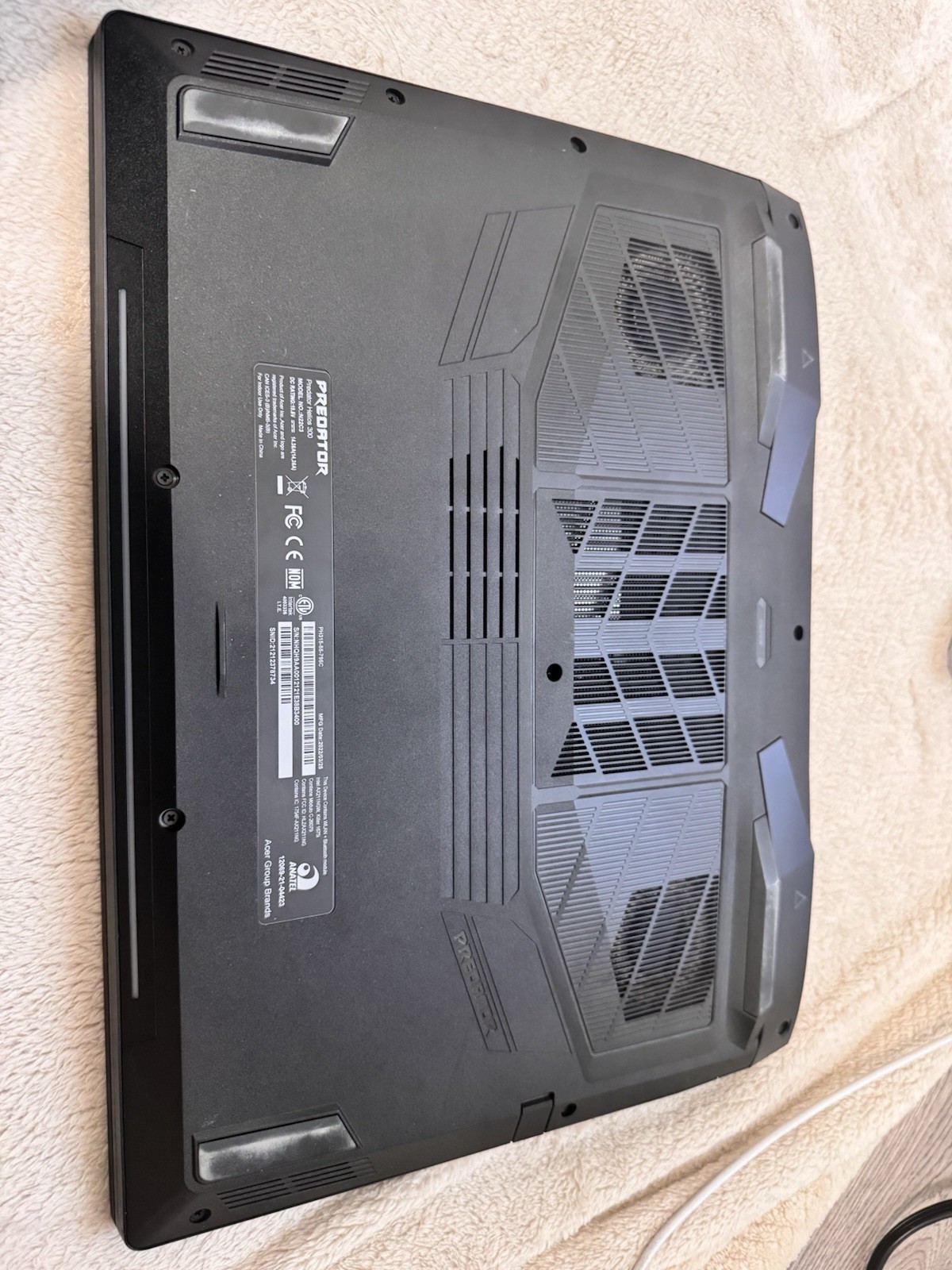 PREDATOR Helios i7 12GEN, 3070TI, 16 GIGS OF RAM, 1 TERABYTE OF STORAGE, QHD
