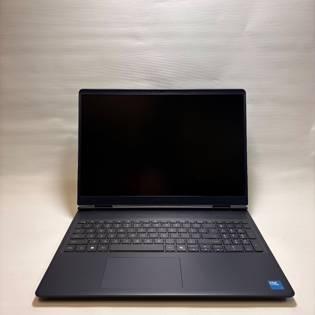 Alienware 16 Aurora AC16250 Laptop, 16″ FHD, Core 7 240H, 16GB, 1TB, RTX 5050