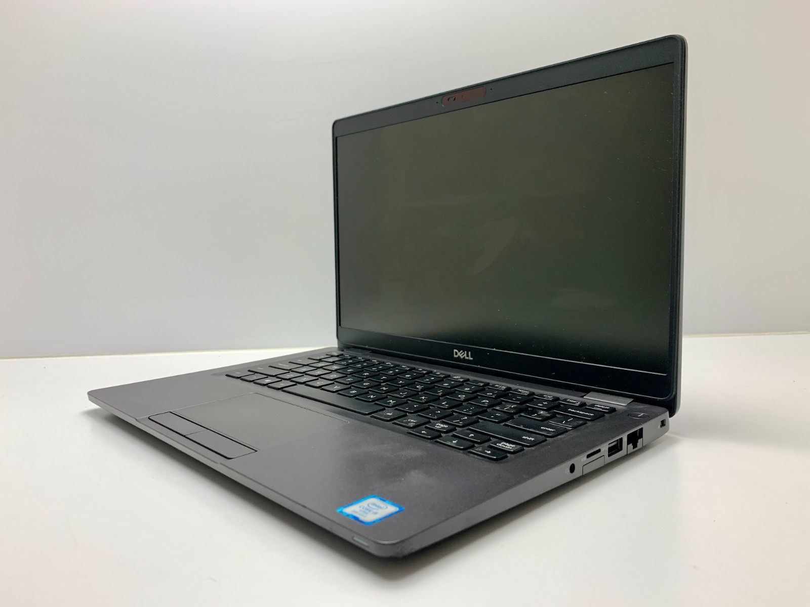 Dell Latitude 5300 | i5-8365U | 8GB RAM | 128GB NVMe | LINUX | KEYS LOOSE