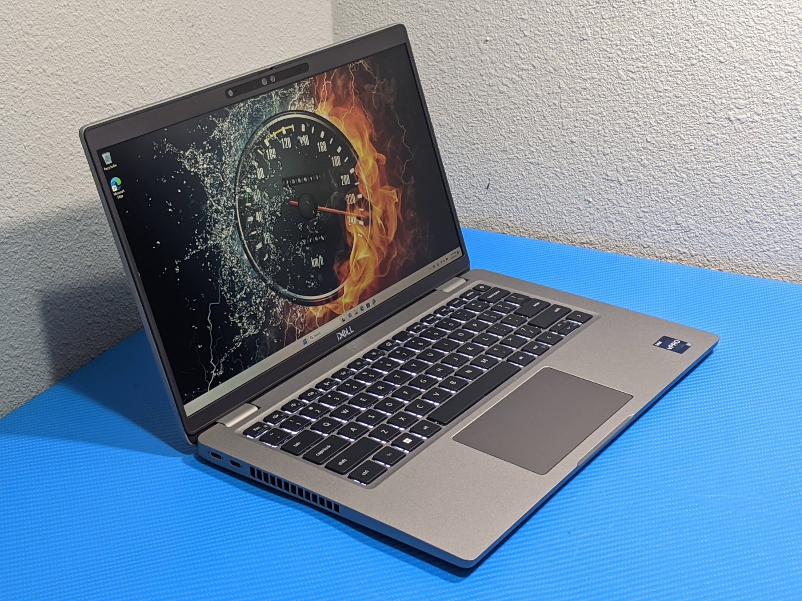 Dell Latitude 5430 14″ FHD i7-1265U 1.8GHz 8GB 512GB SSD Windows 11 Pro +Charger