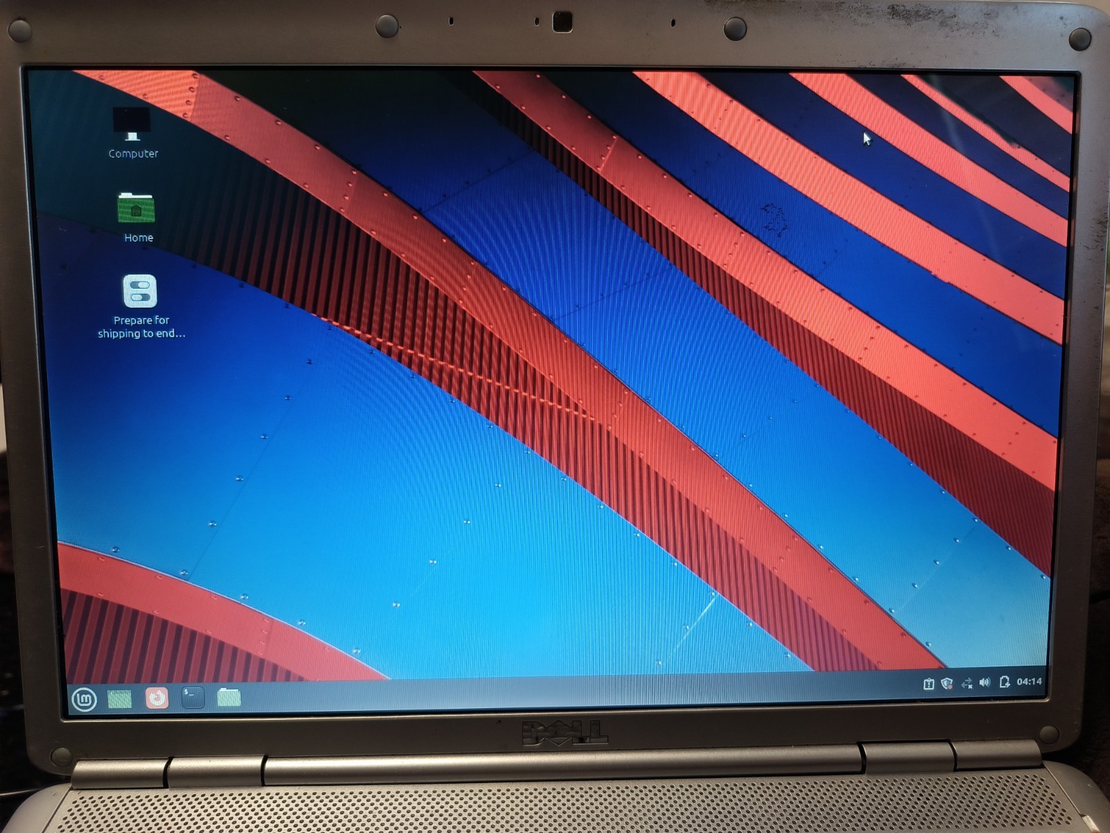 WORKING Dell Inspiron 1525 Laptop @ 2.2GHz, 4GB RAM, 250GB HDD DVD LINUX charger