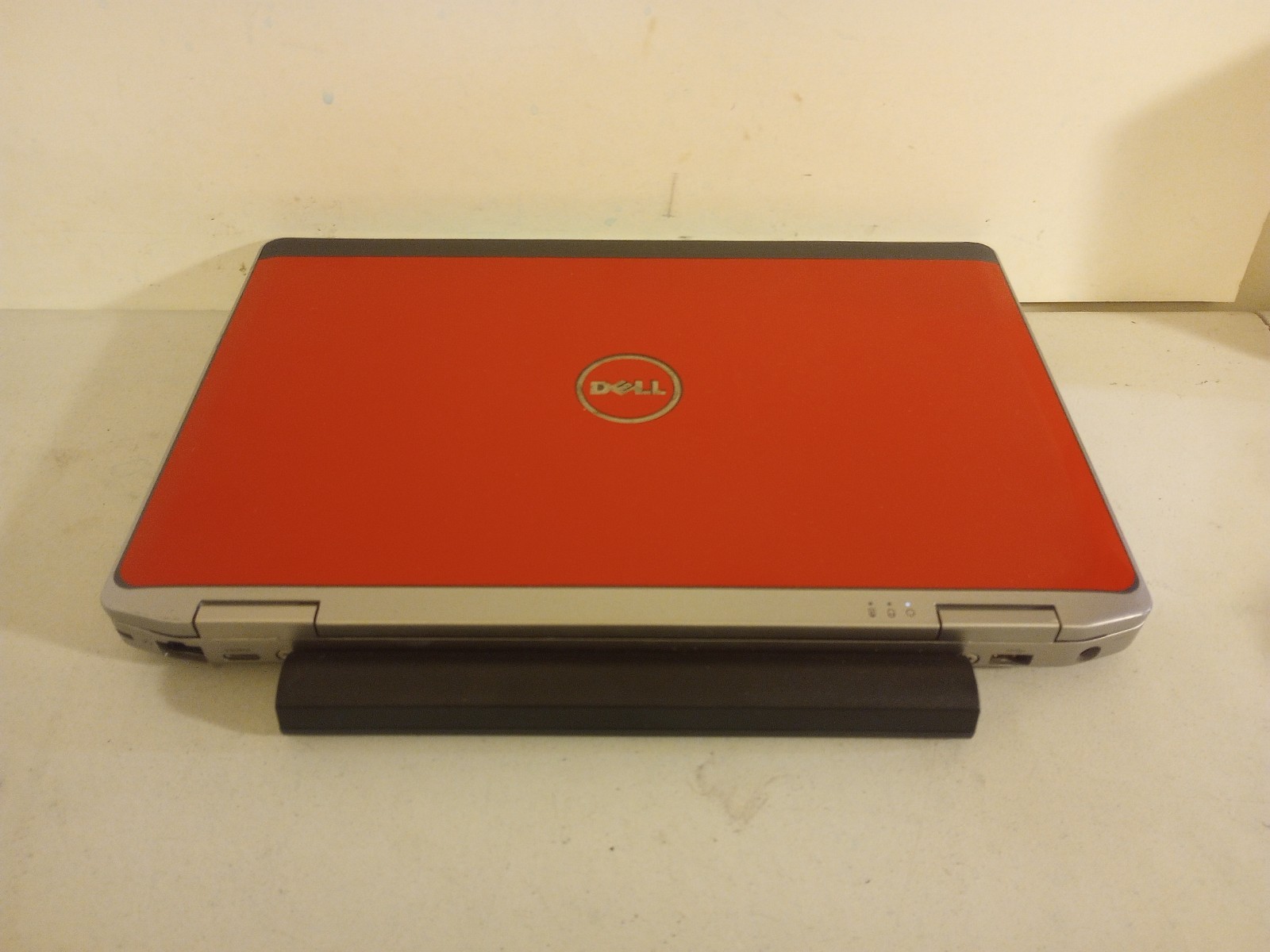 LIGHT GAMING ORANGE DELL i5 3.00GHz,8GB,320GB HDD,DVDRW,WIN11 PRO,CHARGER,CAM