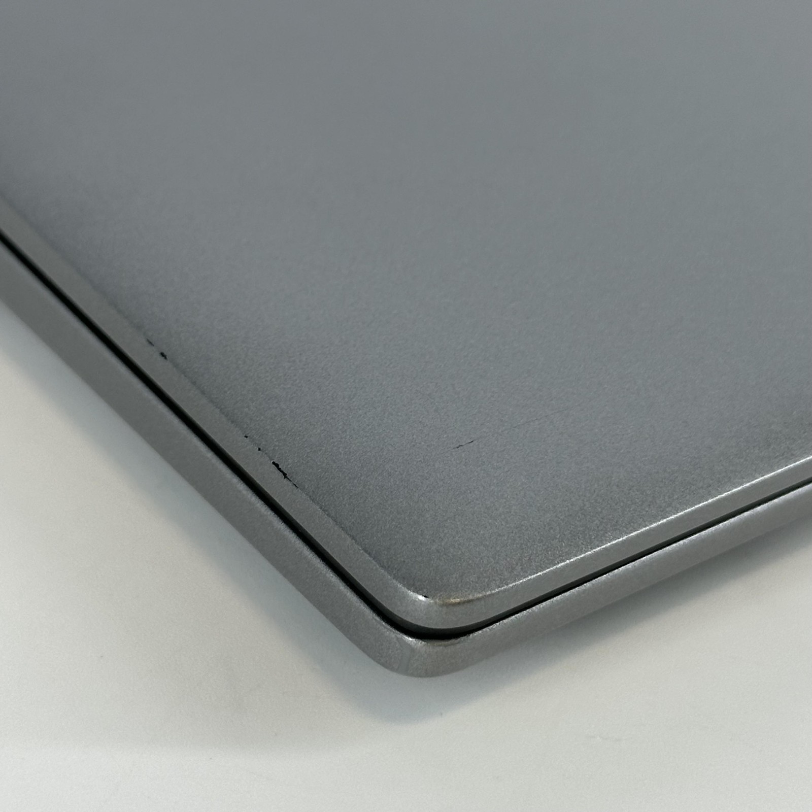 Dell Latitude 5450 14 FHD TOUCH 3.8 GHz Ultra 7 165H 32GB 512GB SSD Excellent