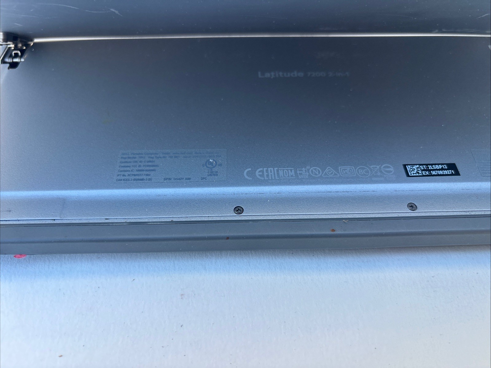 Dell Latitude 7200 2-in-1 12.3″ Touch Works Was Reset