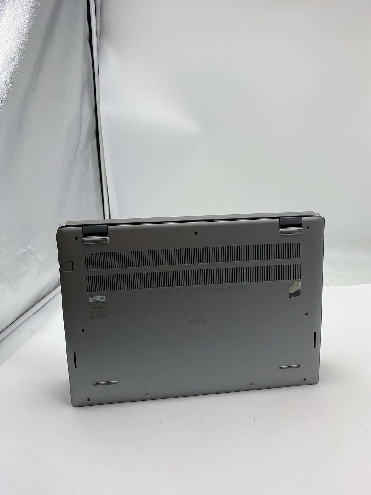 Dell Vostro 16 5630 Laptop Intel Core i7 1360P 2.2GHz 16GB RAM 1TB SSD W11P