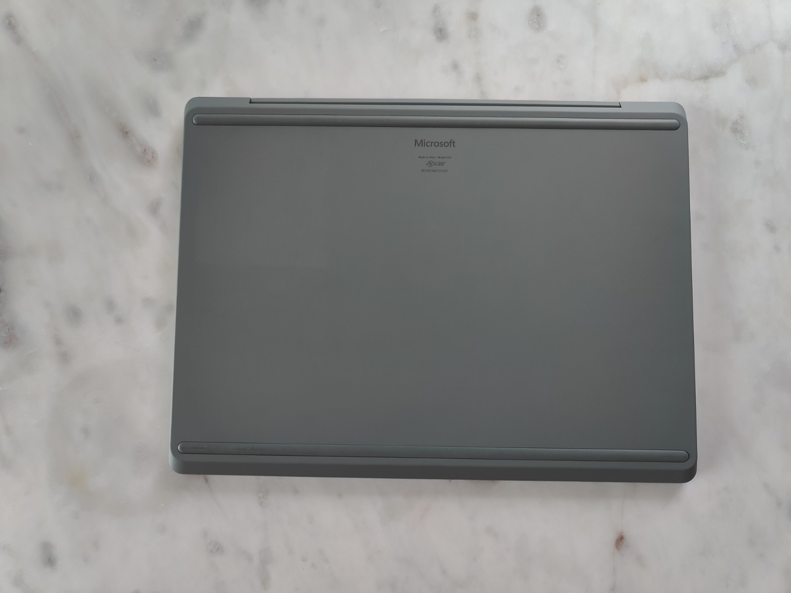 Microsoft Surface Laptop Go 3 12.4 256GB SSD Intel i5 1235U 8GB RAM Green/Silver