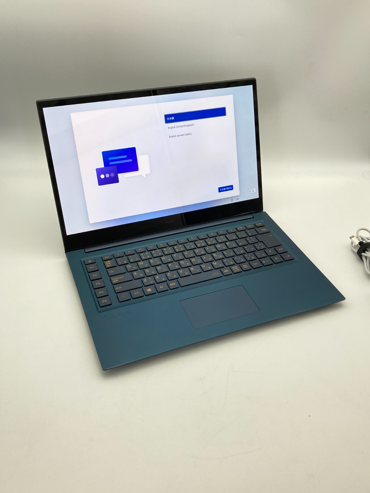 NEC Lavie PC-LV750RAL-E3 Core i7-9750H RAM 8GB SSD 512GB OLED 4K (3840×2160)