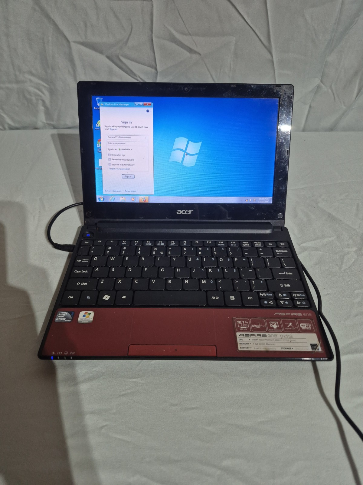 Acer Aspire One D255-2256 Intel Atom N450 1.66GHz Works When Pluged In