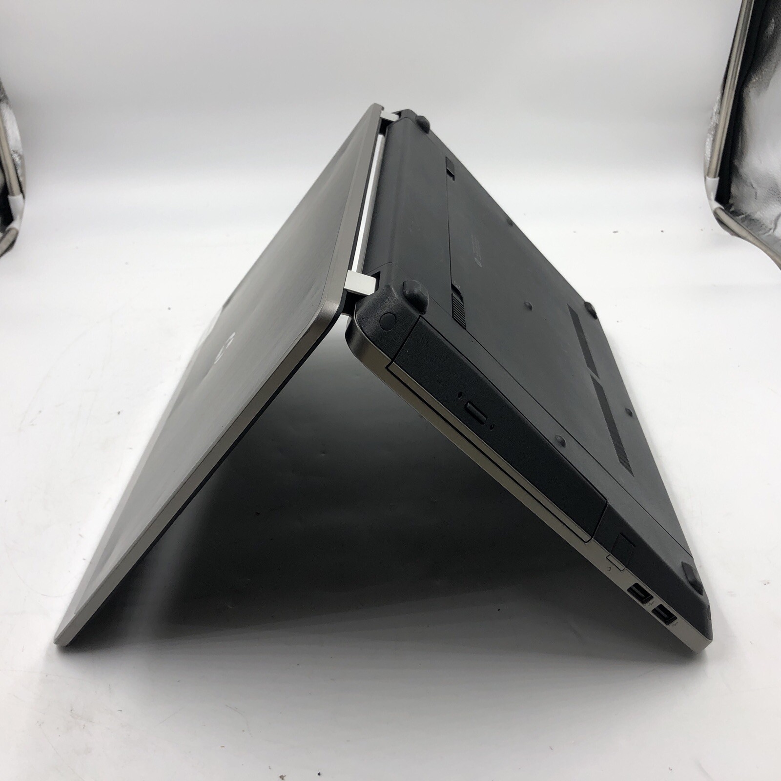 HP Probook 4530S Laptop Unknown CPU 8GB 500GB HDD NO OS Cracked Screen