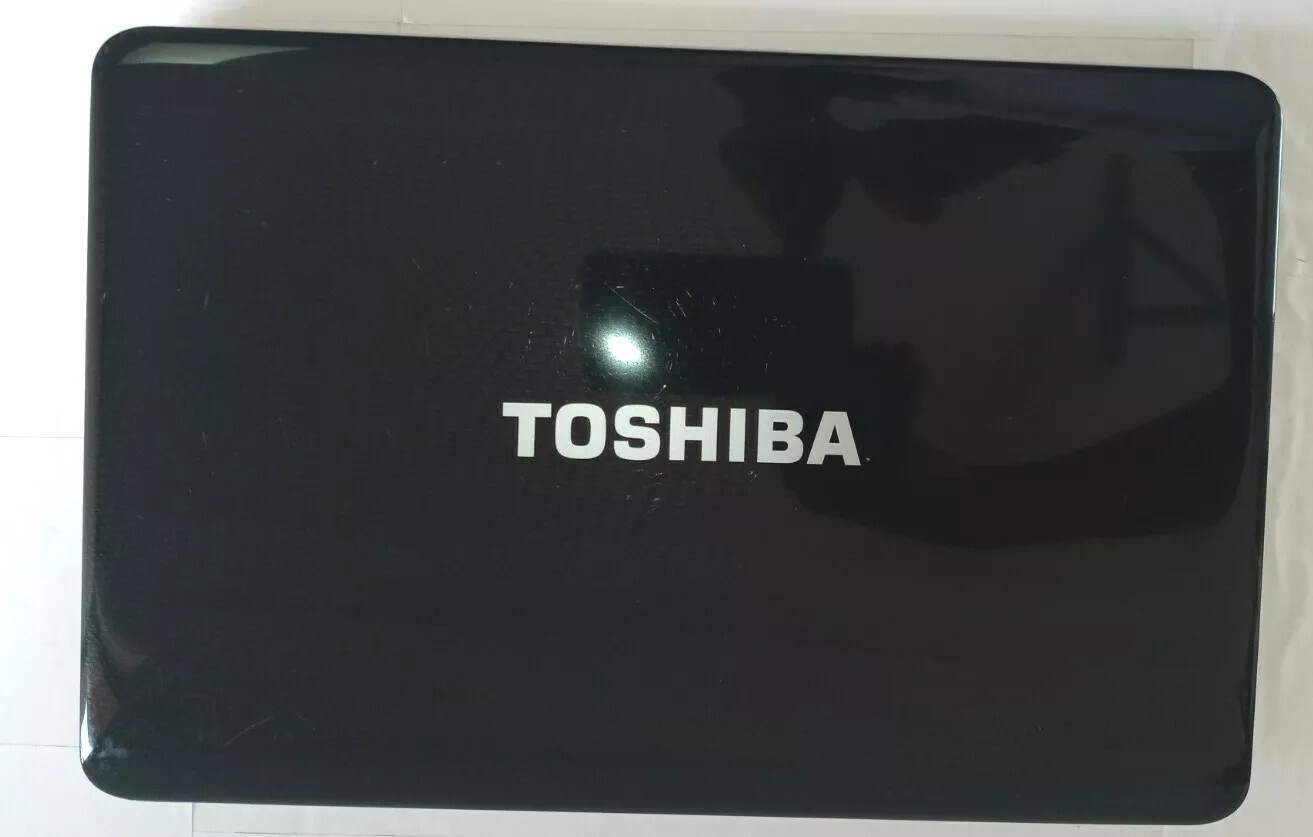 TOSHIBA SATELLITE L655D-S 500GB 4GB AMD ATHLON II 2.10GHz Win 10 PRO