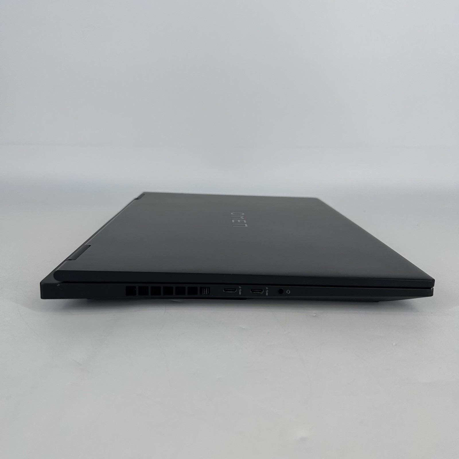 HP Omen 16 Black 165Hz FHD 4.0 GHz Ryzen 9 7940HS 16GB 512GB SSD RTX 4070 Good