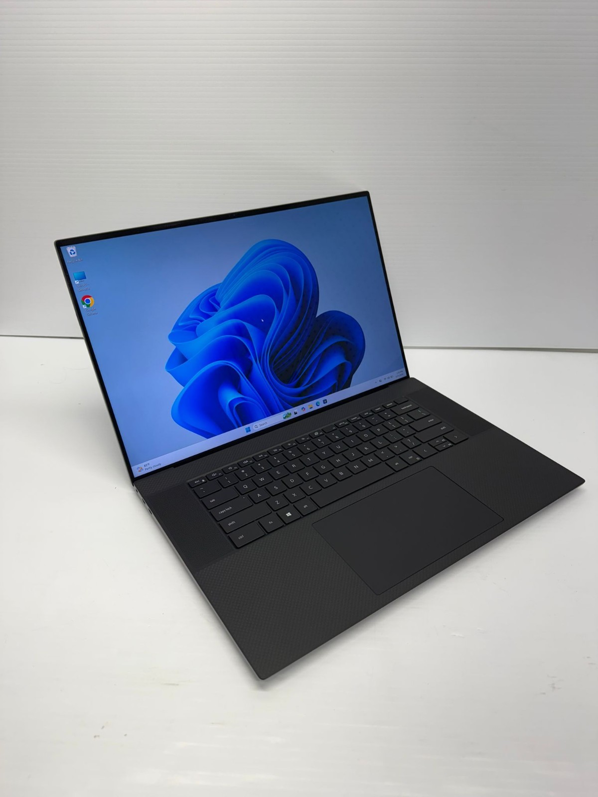 Dell Precision 5760 17″ FHD+, Core i7-11850H 32GB 512GB NVMe, Win 11 | Fair Cond
