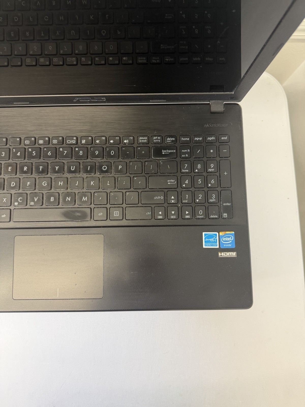 Asus X551M Laptop – Good Screen – Intel Celeron N2840 – RAM 8 GB -Read Des