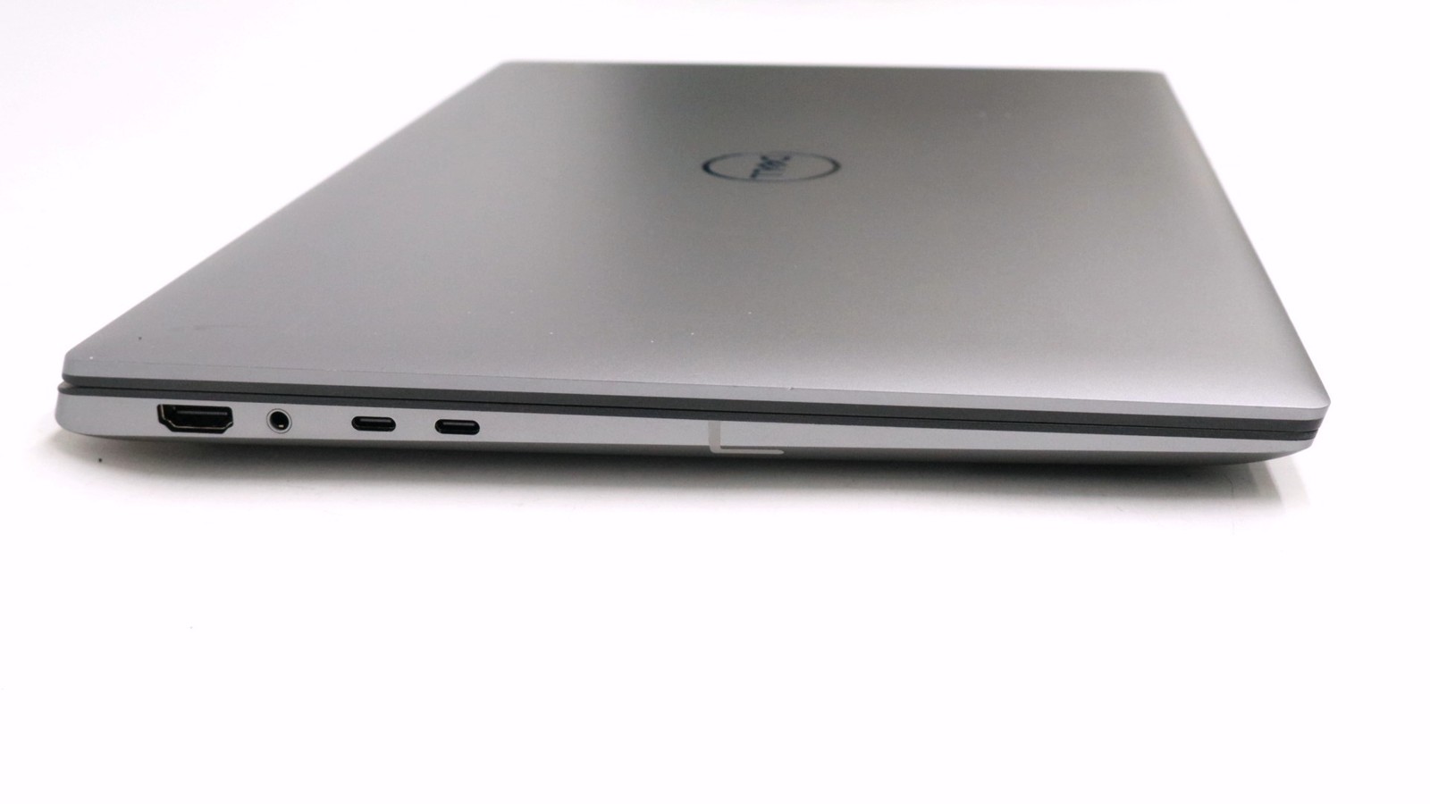 Dell Precision 5690 16″ Ultra 7 165H 32GB 512GB – Excellent READ DESC