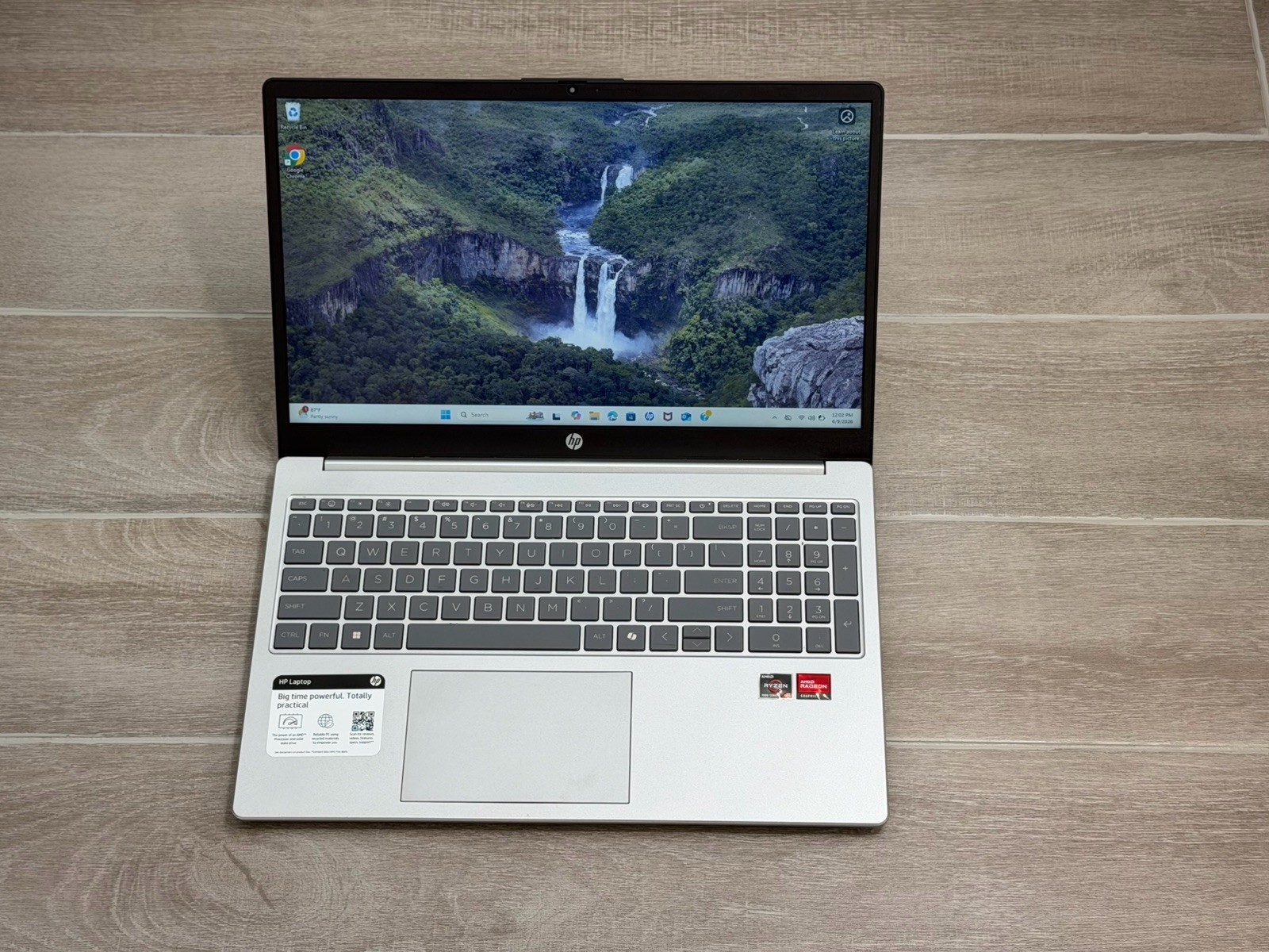 HP Laptop 15-FC0245DX 15.6″ Touch Laptop Ryzen 5 7520U 16GB RAM 256GB NVMe SSD