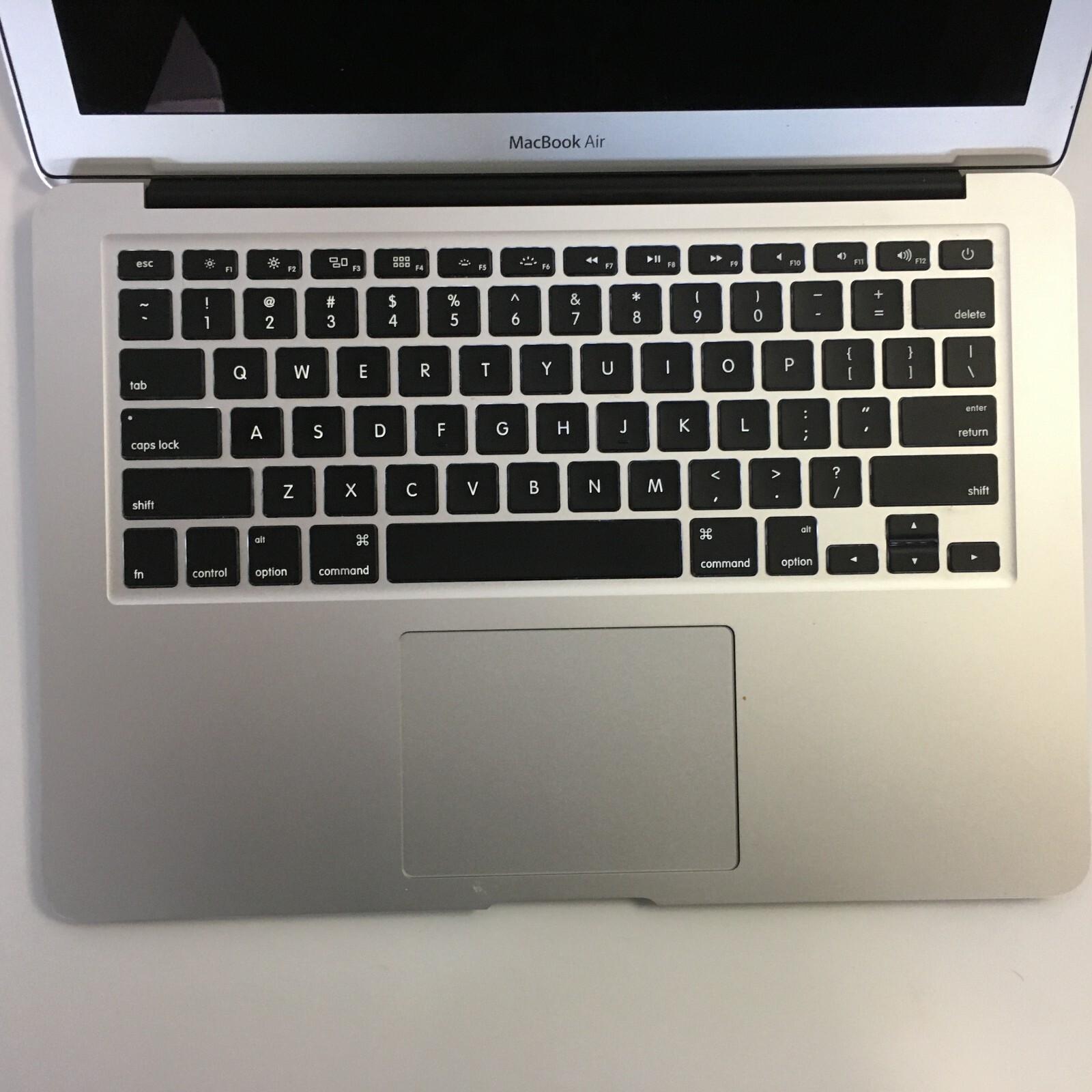 Apple MacBook Air 2012 A1466 Intel i5-3427u 1.8GHz 4GB Ram 256GB SSD OS Catalina