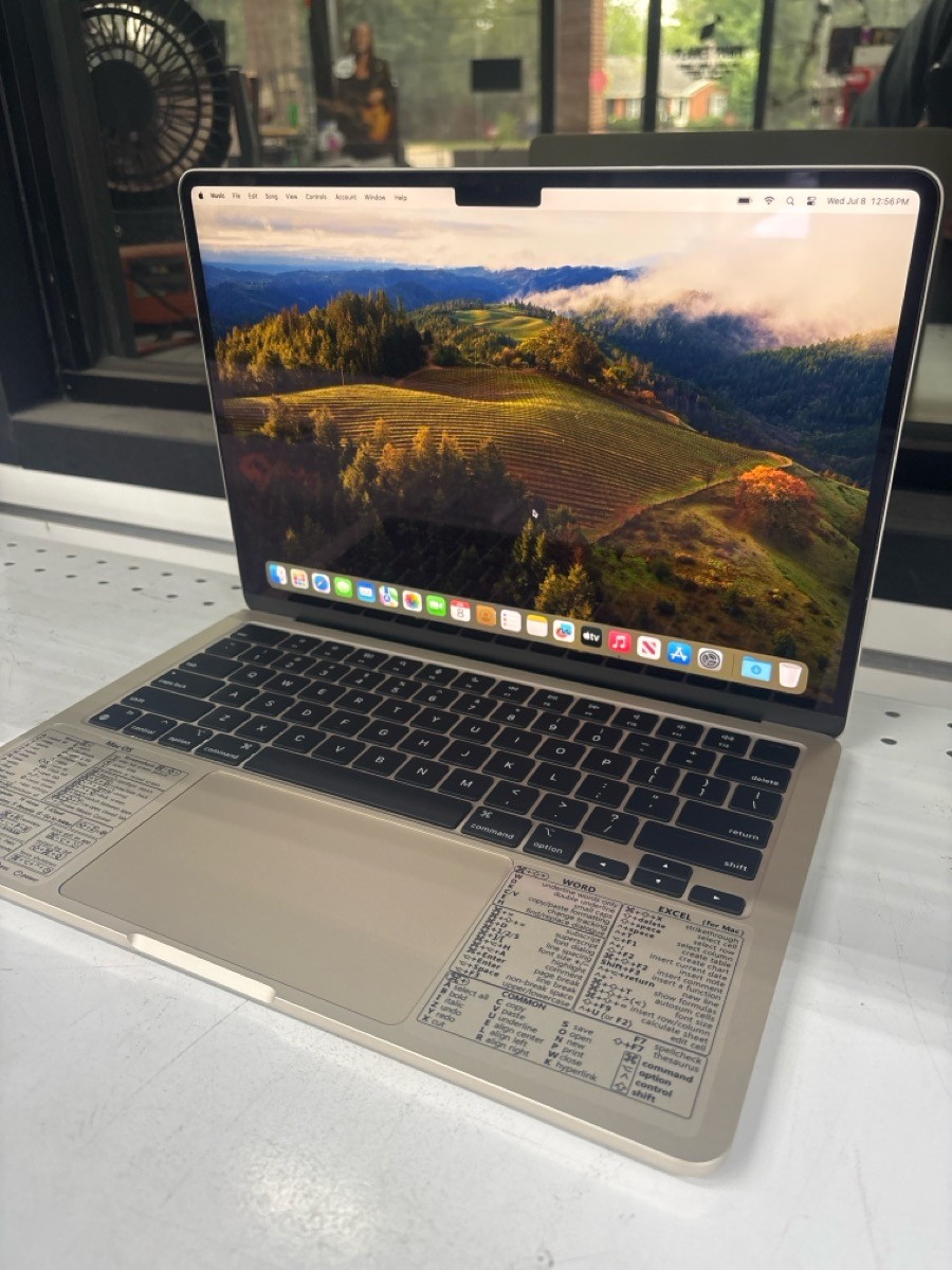 APPLE MACBOOK AIR A2681 (2022) M2 (PLT096815)