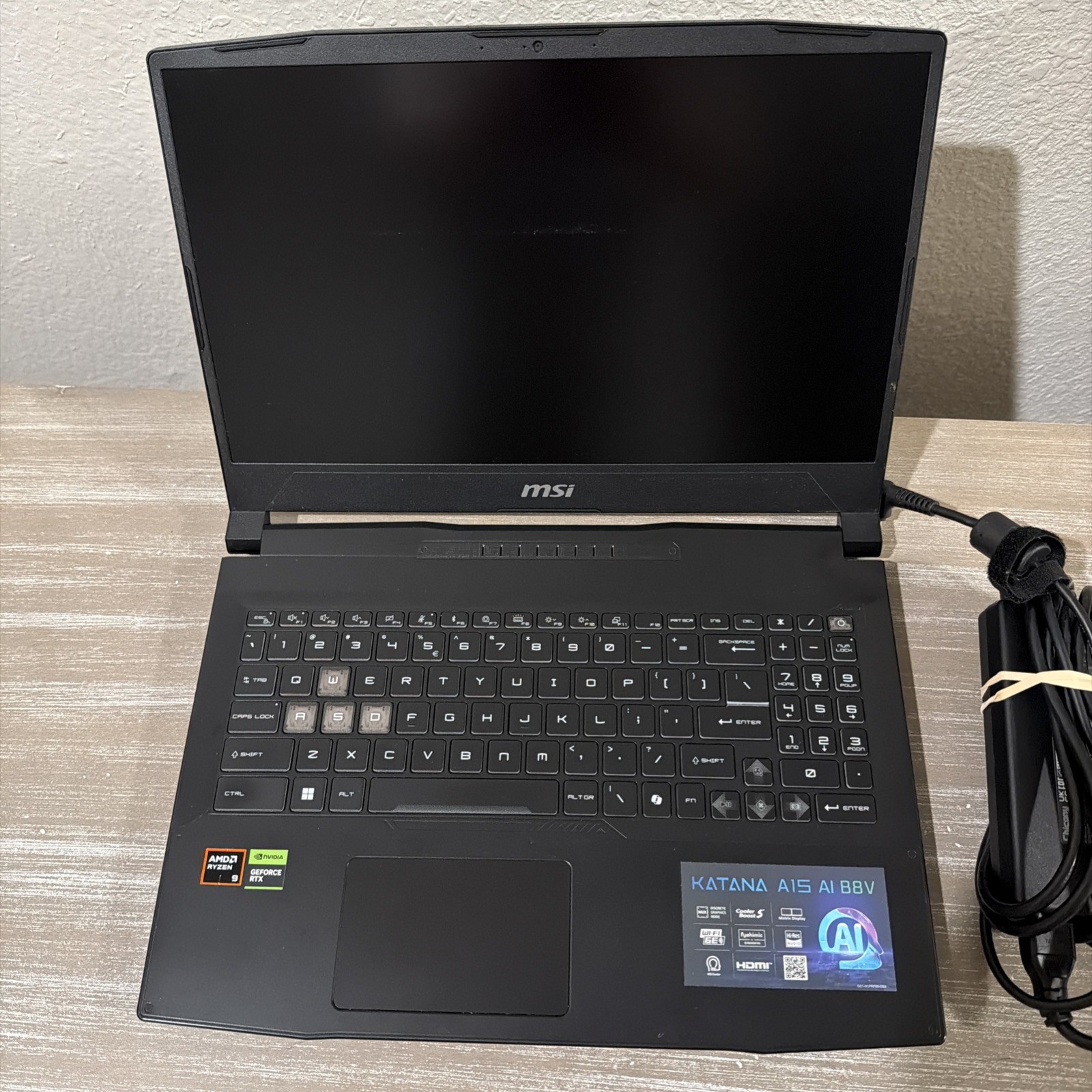 MSI Katana A15 AI Gaming Laptop AMD Ryzen 9 8945HS RTX 4070 16GB 1TB 15.6″ WIN11