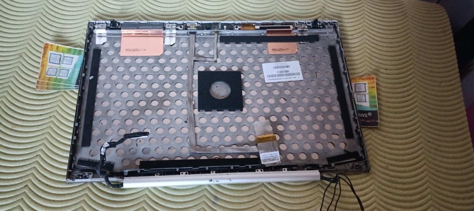 HP ELITEBOOK 8560P WEBCAM AND FLAT HINGE COVER