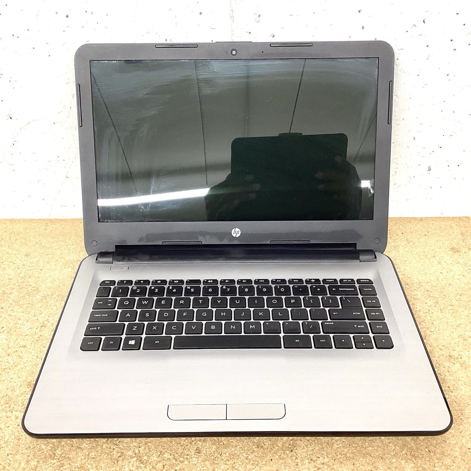 HP Notebook 15.6″ RTL8188EE Laptop Untested No Charger