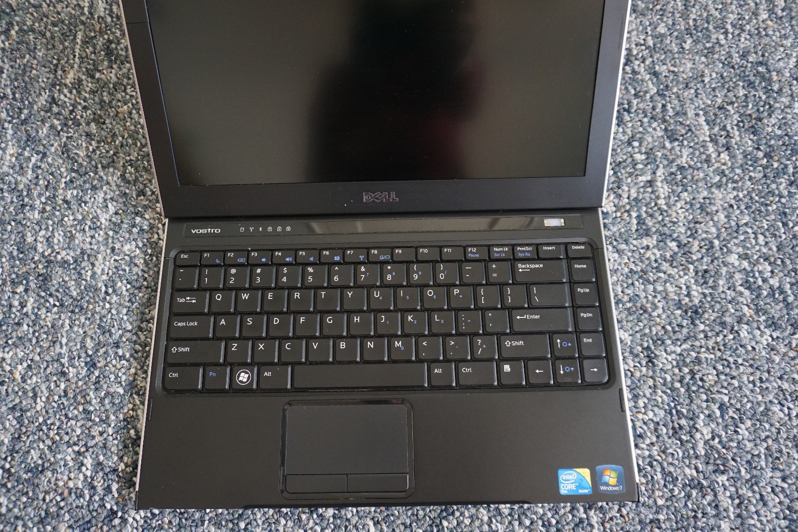 Dell Vostro V13 Laptop 13″ Core2Duo U7300 1.3GH 4GB RAM HDD 320GB Ubuntu 24.04