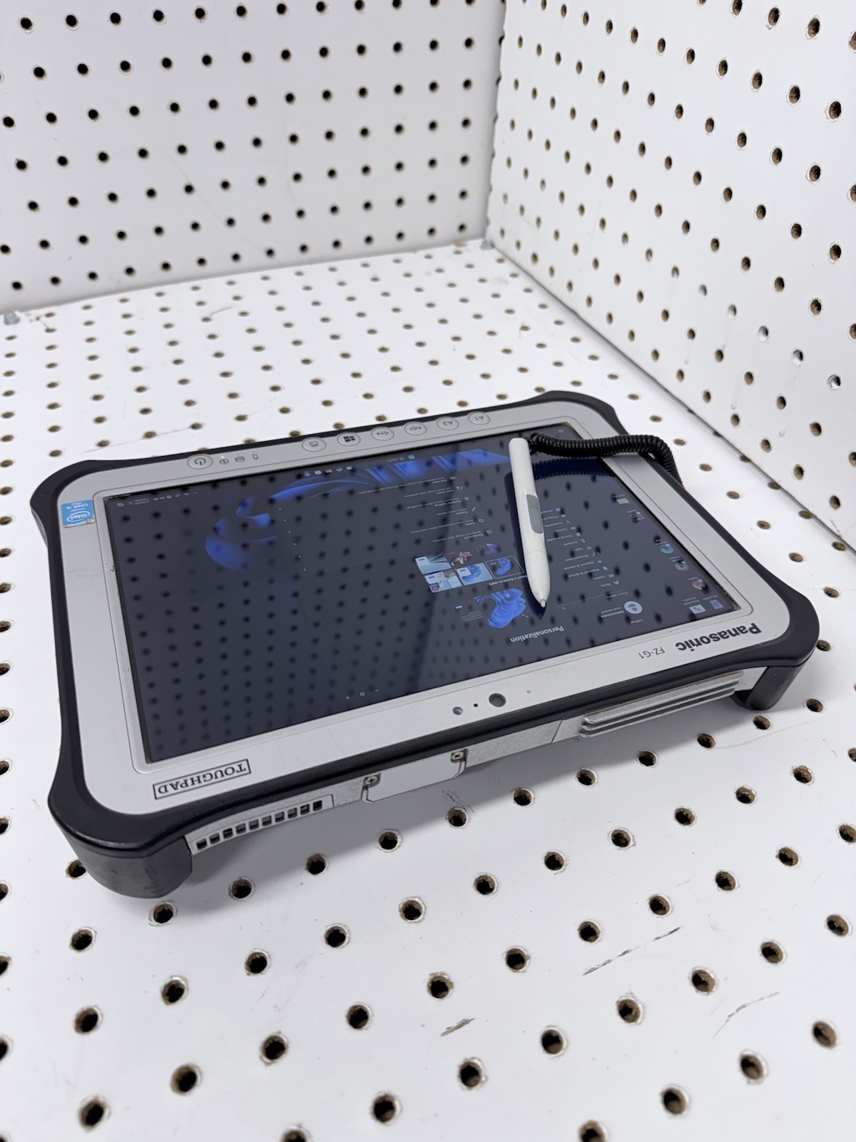 PANASONIC TOUGHPAD FZ-G1 8 GB LAN RJ45 Diagnostic Tablet I5 5th Gen Stylus Strap