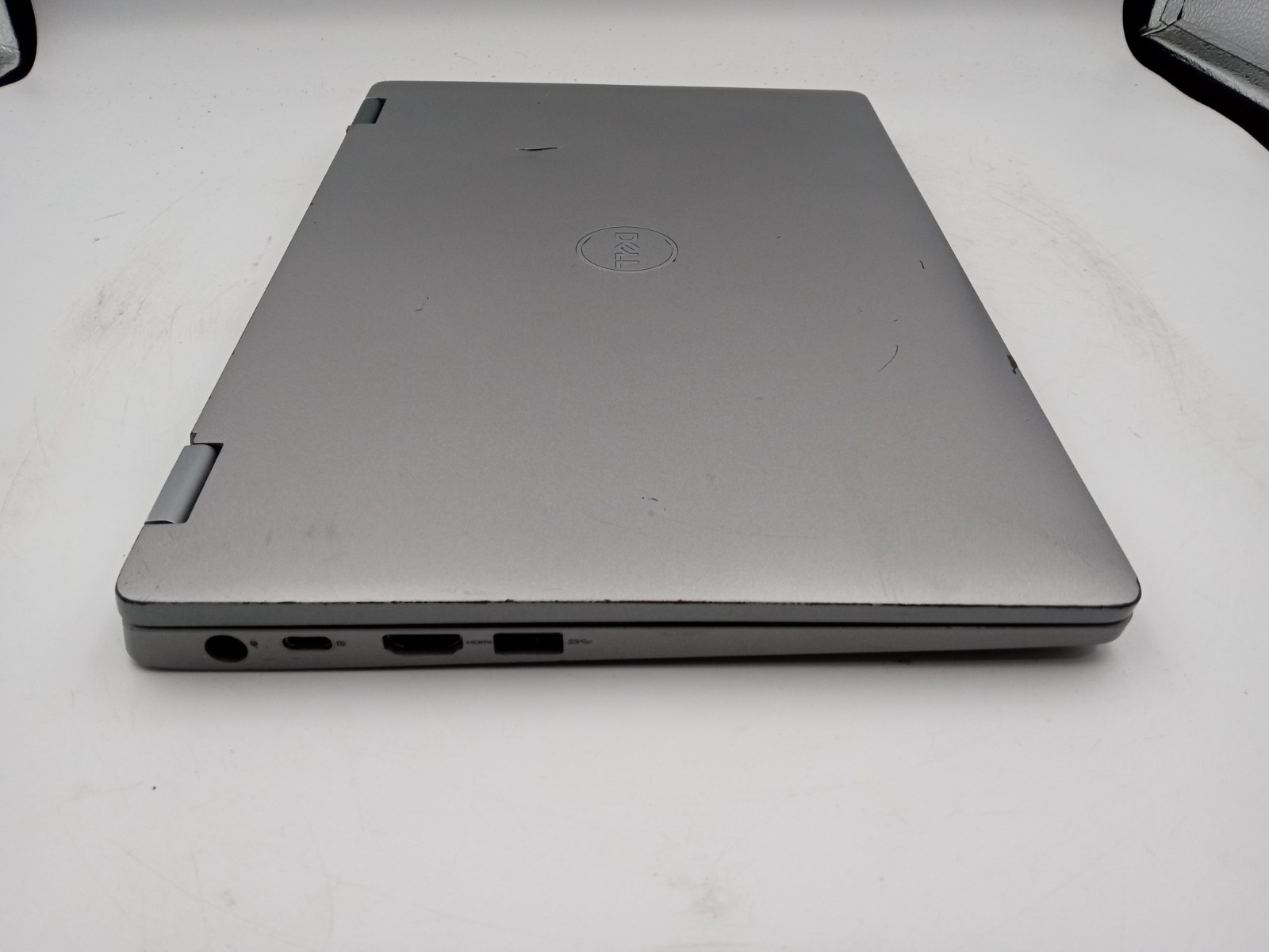 Dell Latitude 5310 2in1 13″ Touchscreen i5-10310U 4GB RAM 128GB W11 – READ -RR