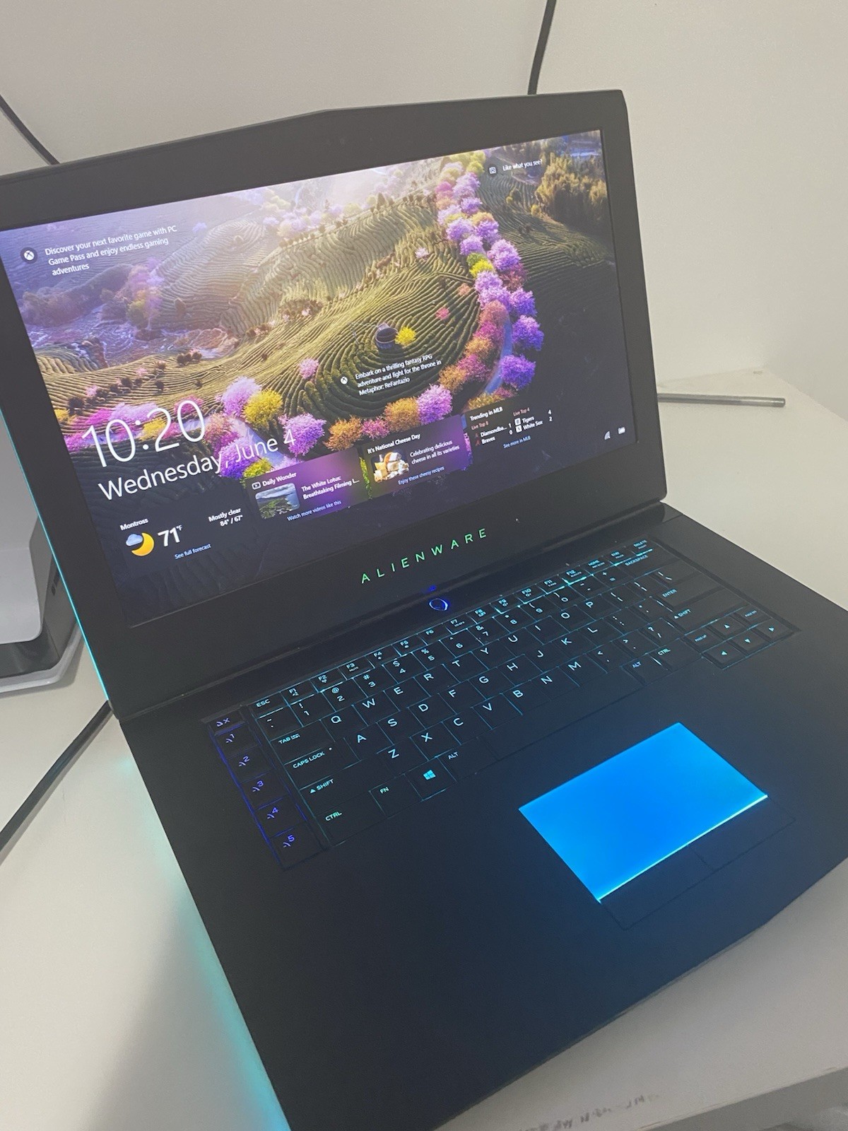 Dell Alienware 17 R4 Gaming Notebook 17,3″ IPS FHD Display Windows 10