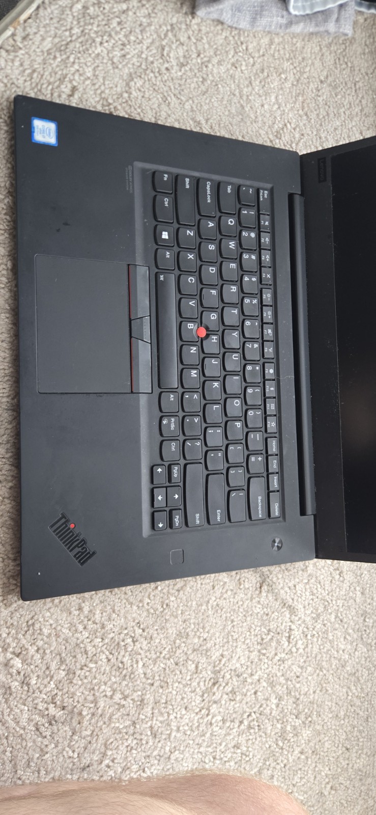 Lenovo ThinkPad P1 Gen 2 15.6″ i7-9850H 16GB Nvidia T2000 4gb vram read desc