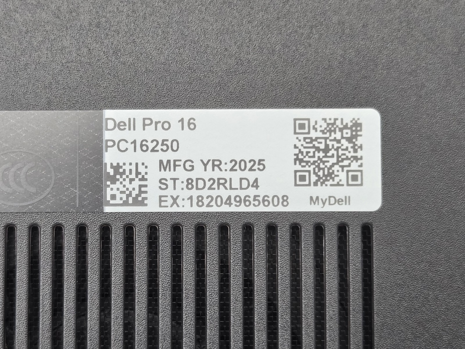 Dell Pro 16 PC16250 16″ FHD+ Touch 7 150U 512GB SSD 16GB W11P Webcam Backlit