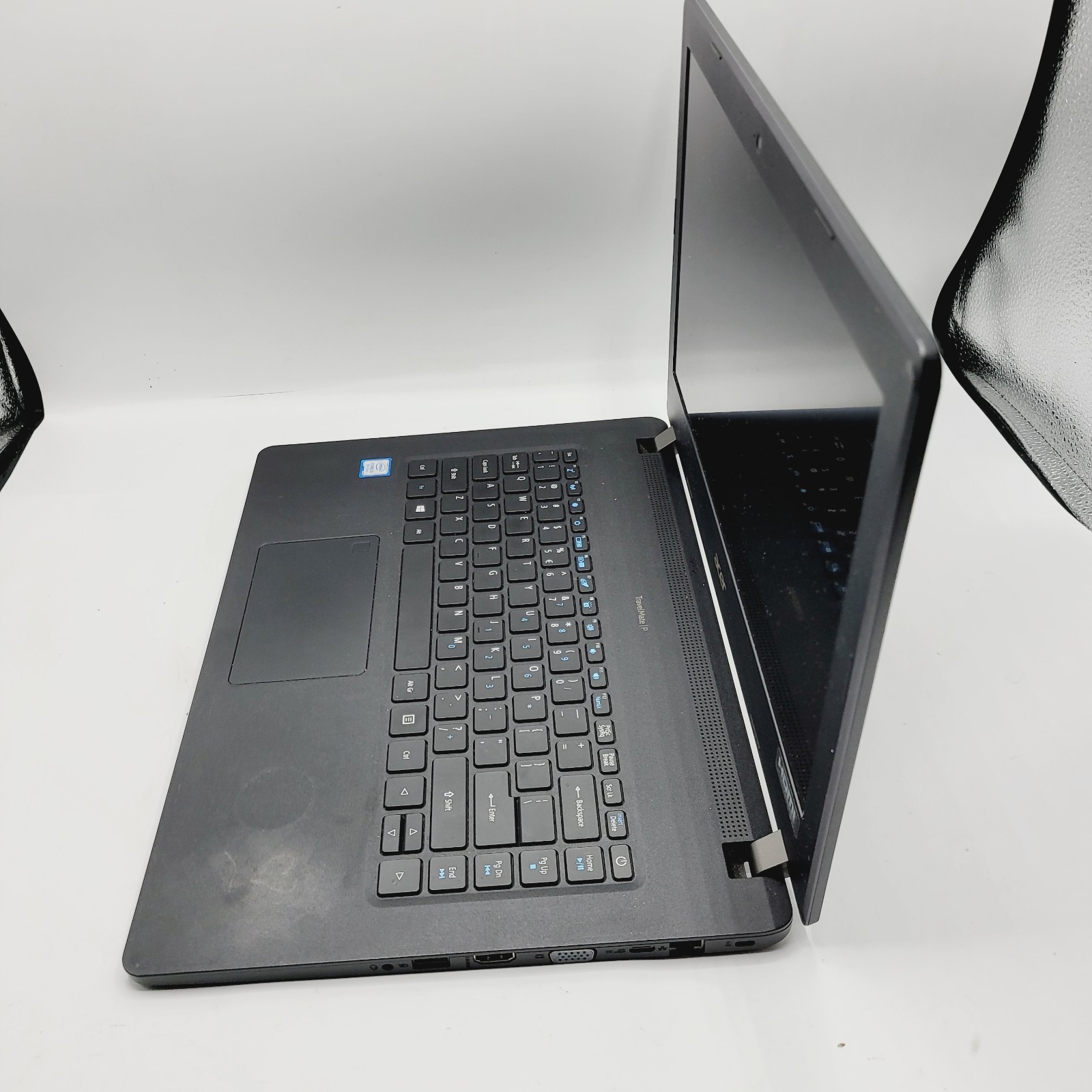 Acer TravelMate P214 Core i5 8th Gen No RAM No HDD 15.6″ FOR PARTS