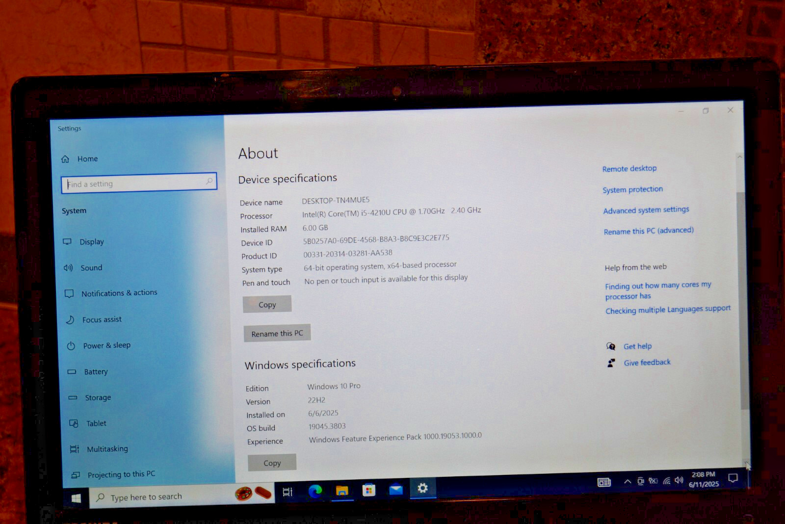 READ Toshiba E45-B4200 Gen4 i5@2.40GHz,6GB RAM,720GB HDD,22H2 Version WIN 10PRO
