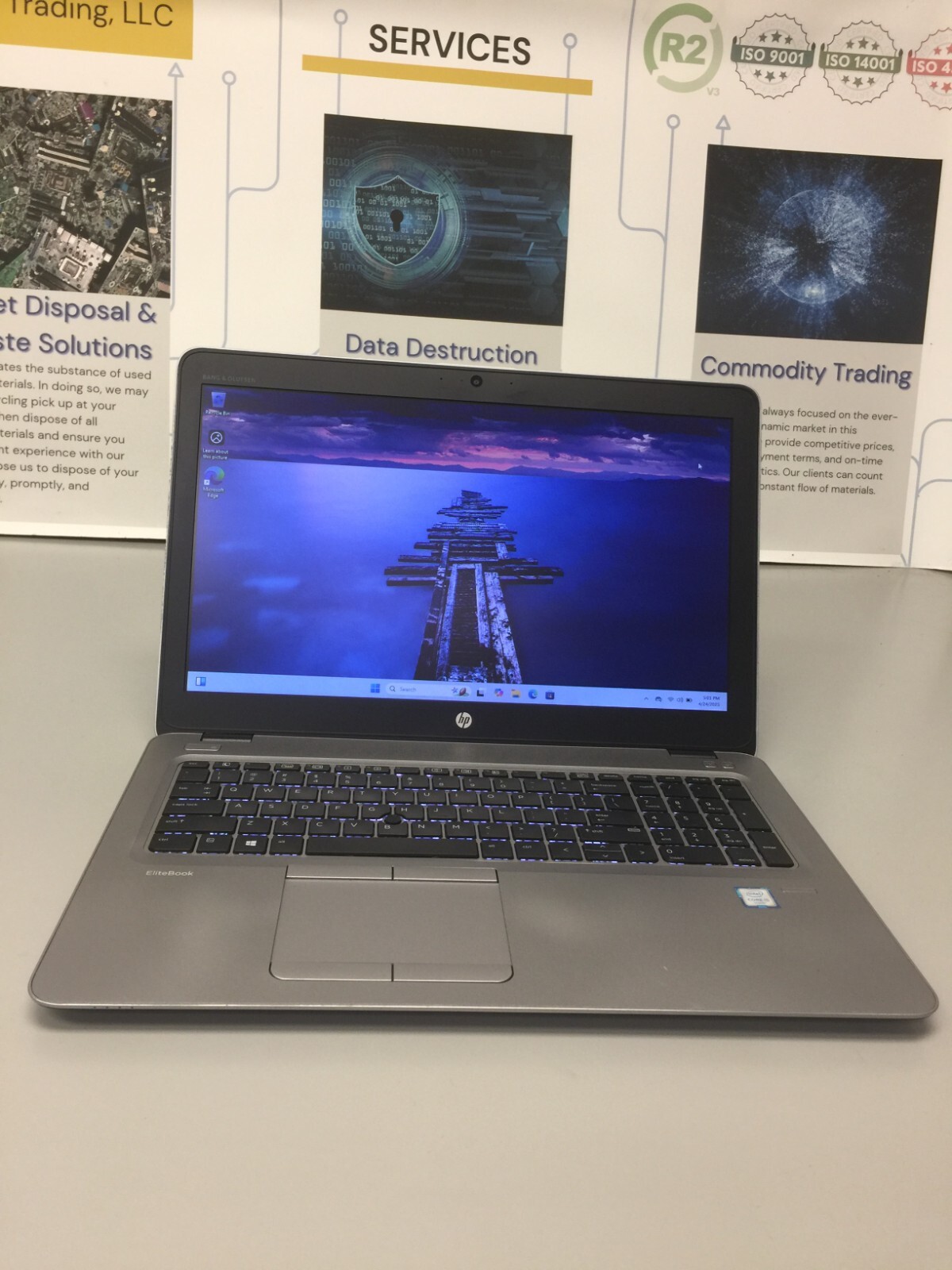 HP EliteBook 850 G3 15.6″ (256GB Core i5 6th gen 2.30GHz 16GB RAM WIN 11 PRO