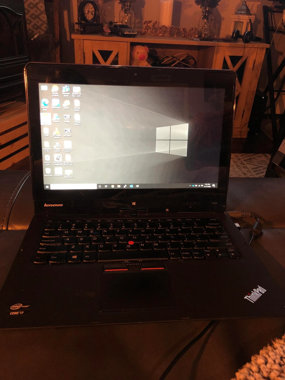 DEFECTIVE Lenovo Twist i73347U30GHZ 8GB2TB SSDMultiTouchWn10ProOffce2019 G3D