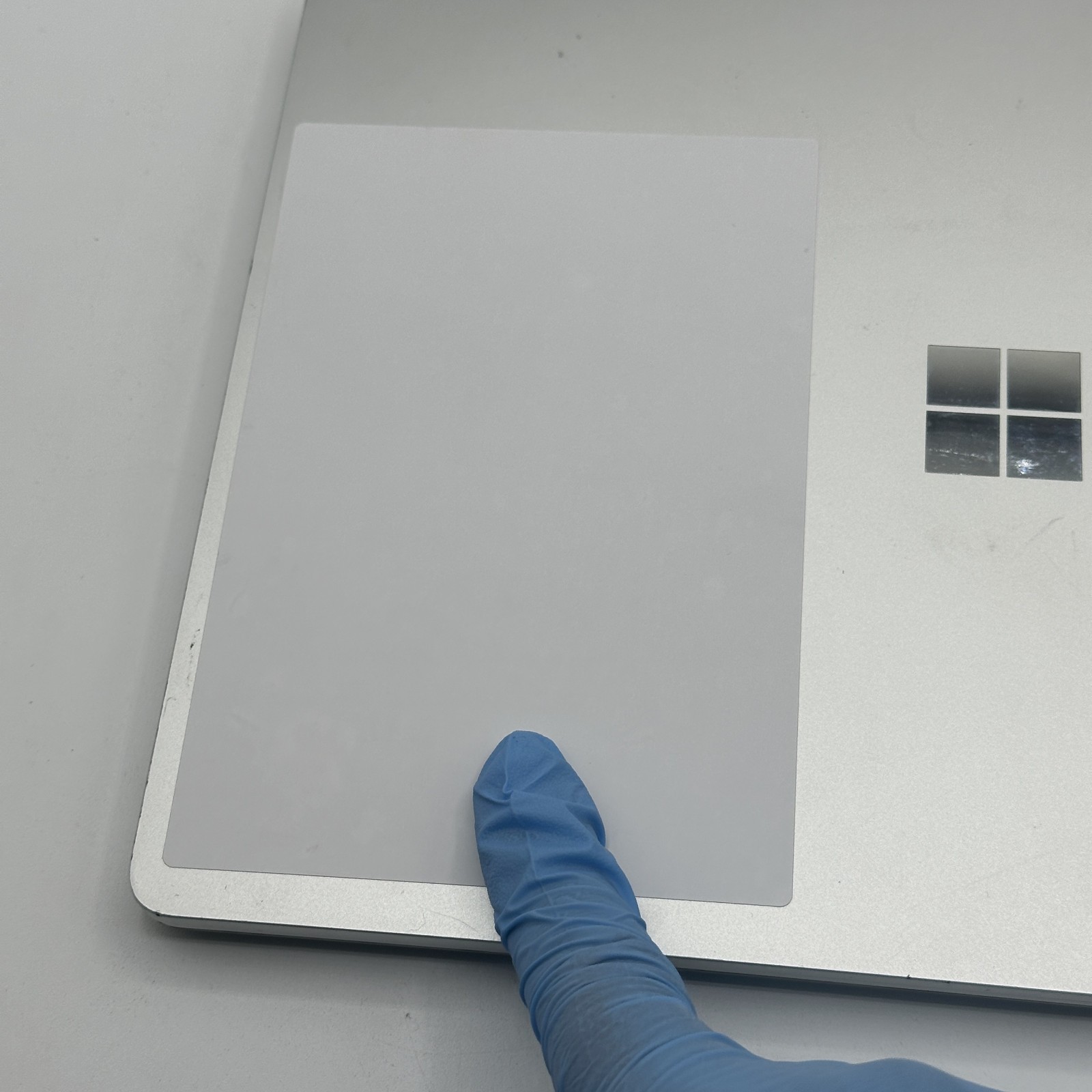 Microsoft Surface Laptop Go Core i5 12.4″ 8GB/128GB READ