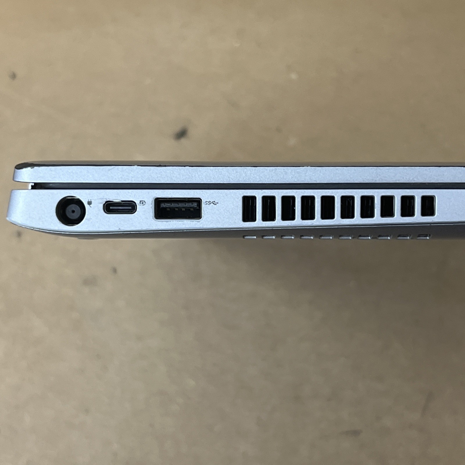 Dell Latitude 5410 i5-10210U 1.6GHz 16GB Ram 256GB SSD – Fair *Low Battery*