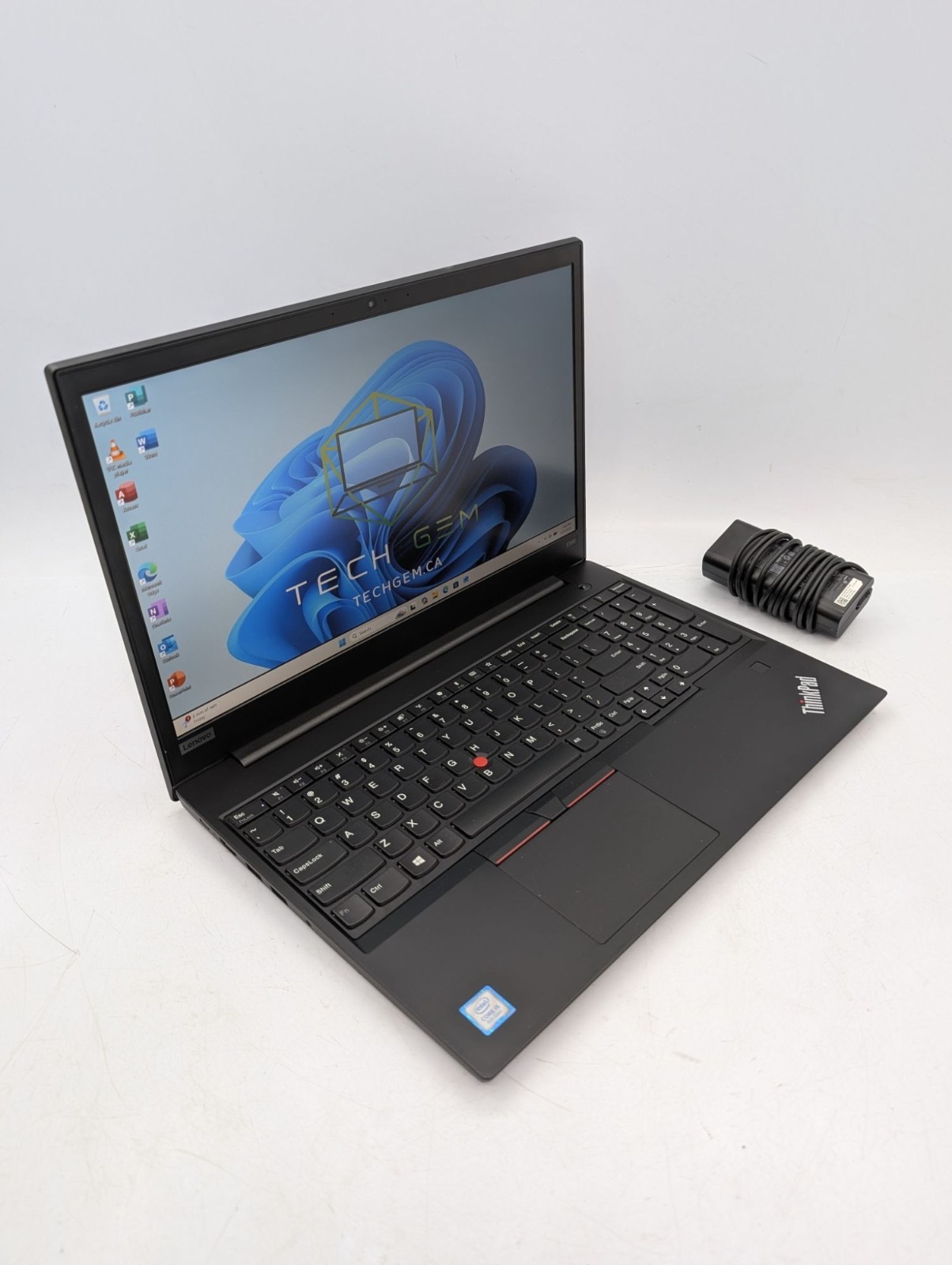 Lenovo ThinkPad E590 15.6″ Intel i5-8265U 16GB RAM 256GB SSD 1TB HDD Win 11 Pro