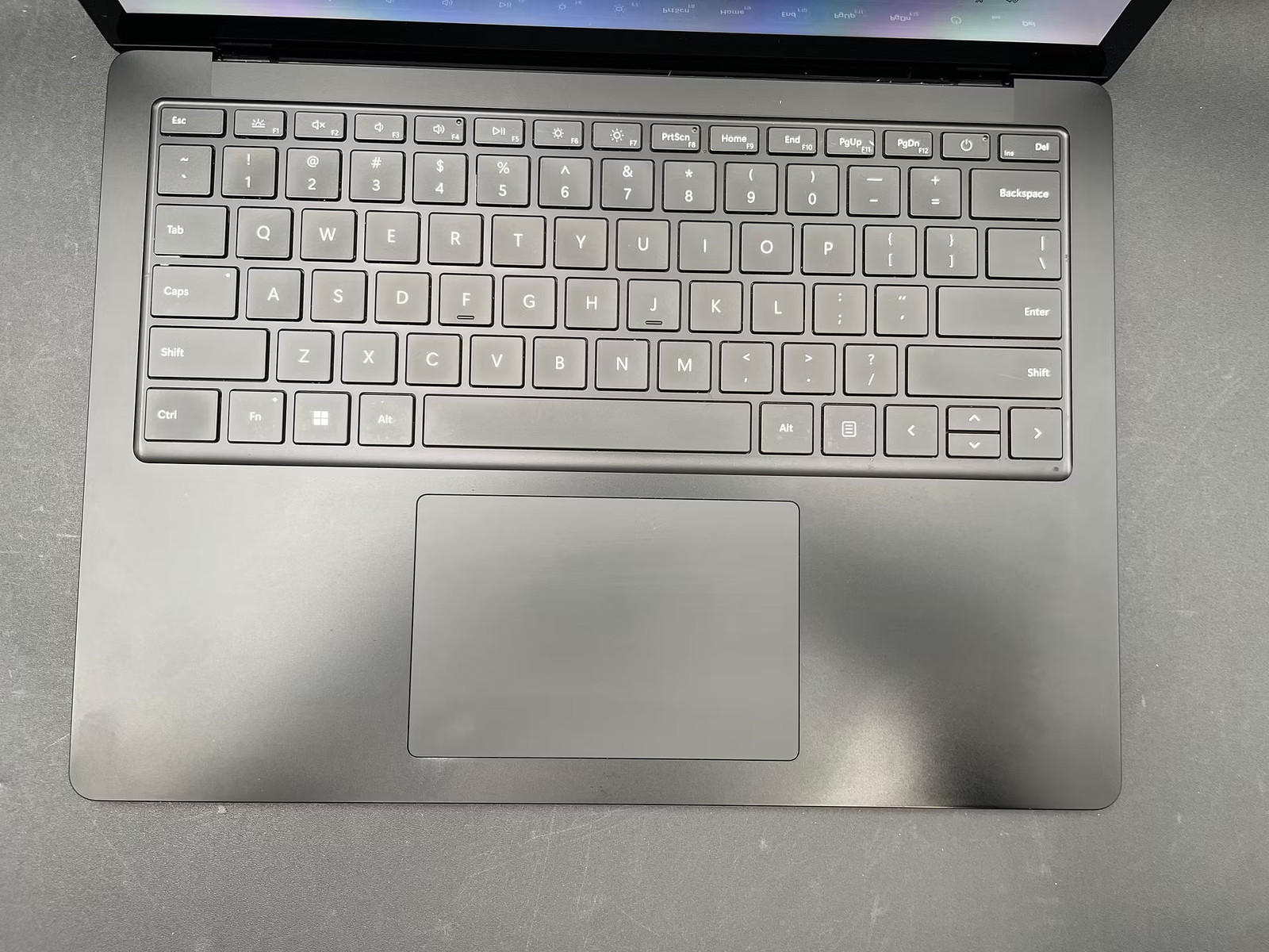 Microsoft Surface Laptop 5 Used 13.5″ (i7-1265U-16GB-255GB NVMe)