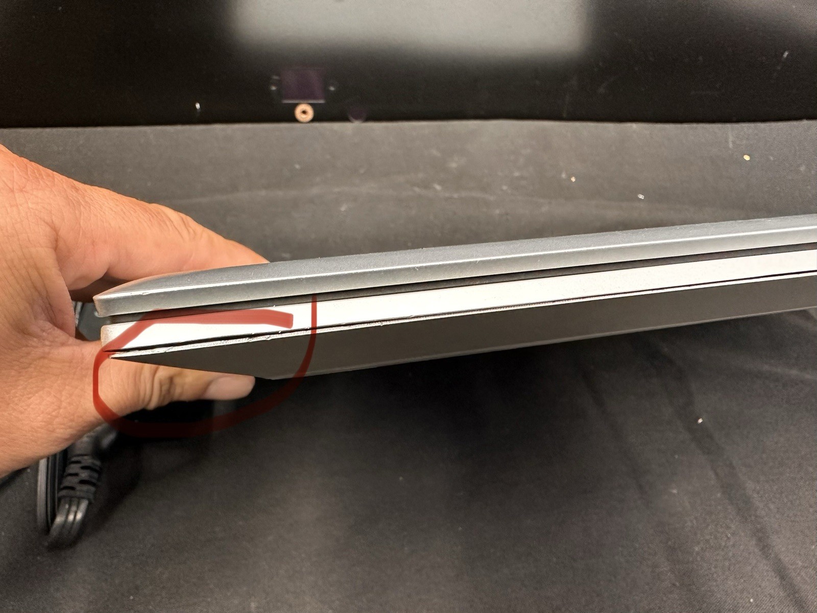 HP ELITEBOOK 840 G8 i7-1165G7 2.8 GHZ 32GB 512GB Ssd NVME /HP 65w adapter.#01