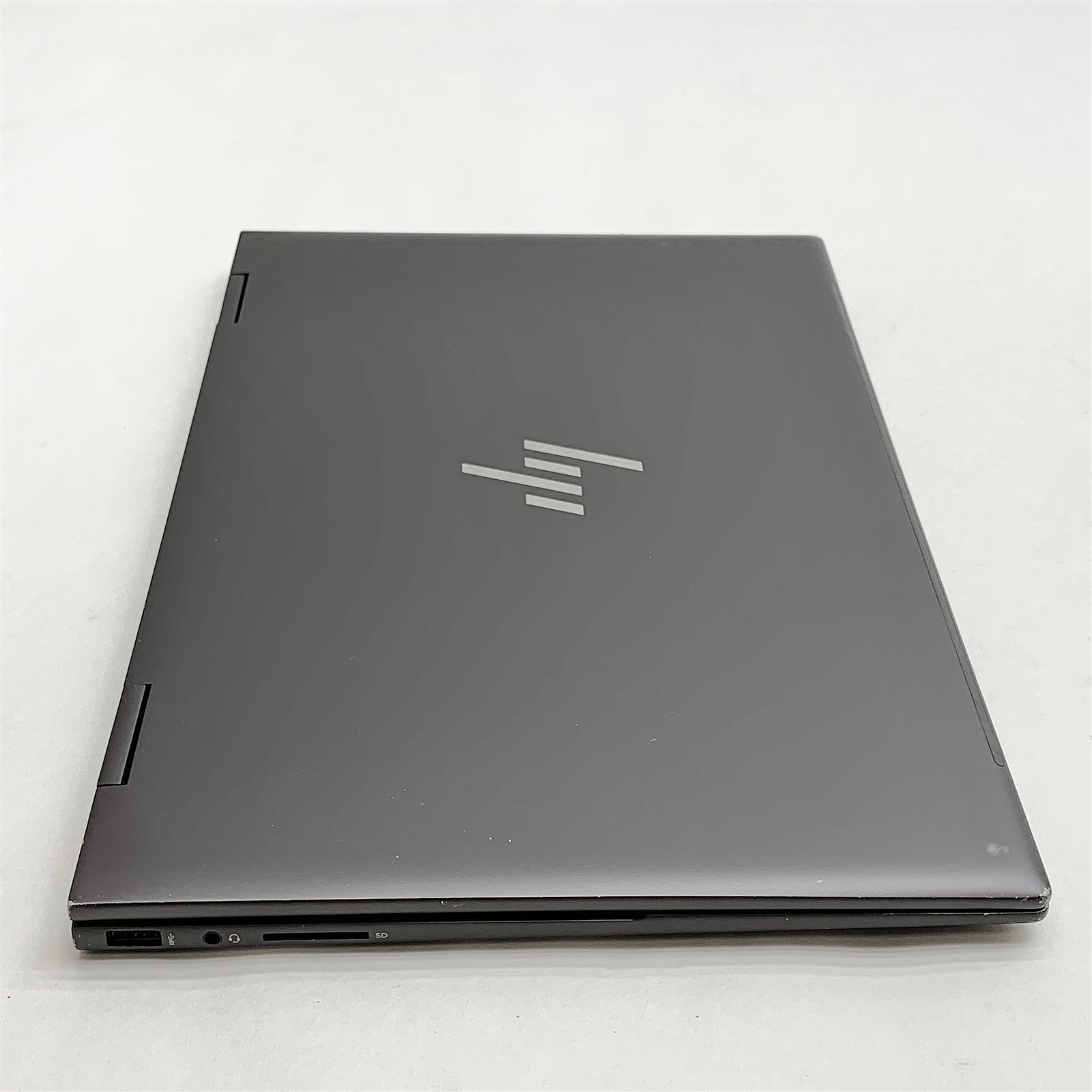 HP ENVY 15-ey0013dx Laptop Ryzen 5625U 2.30GHZ 15.6″ Touch FHD 8GB 512GB Win 11