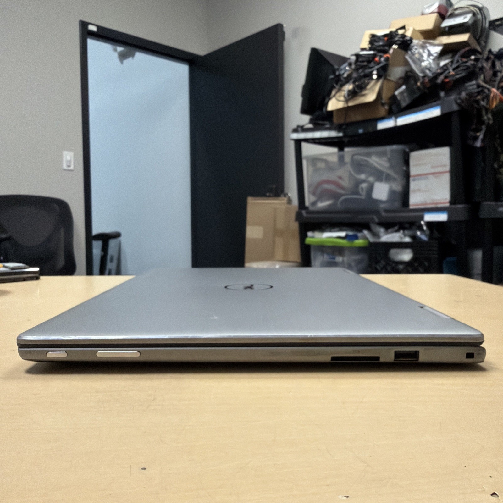 Dell Inspiron 15 7569 2 in 1 Core i7-6500U @2.50GHz 12GB NO HDD NO OS READ