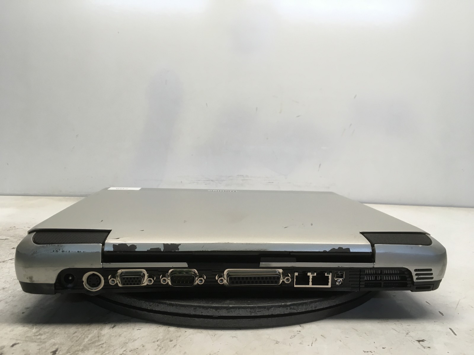 Toshiba Tecra M1 Intel Pentium M 1.4GHz 262 MB NO HDD No Batt