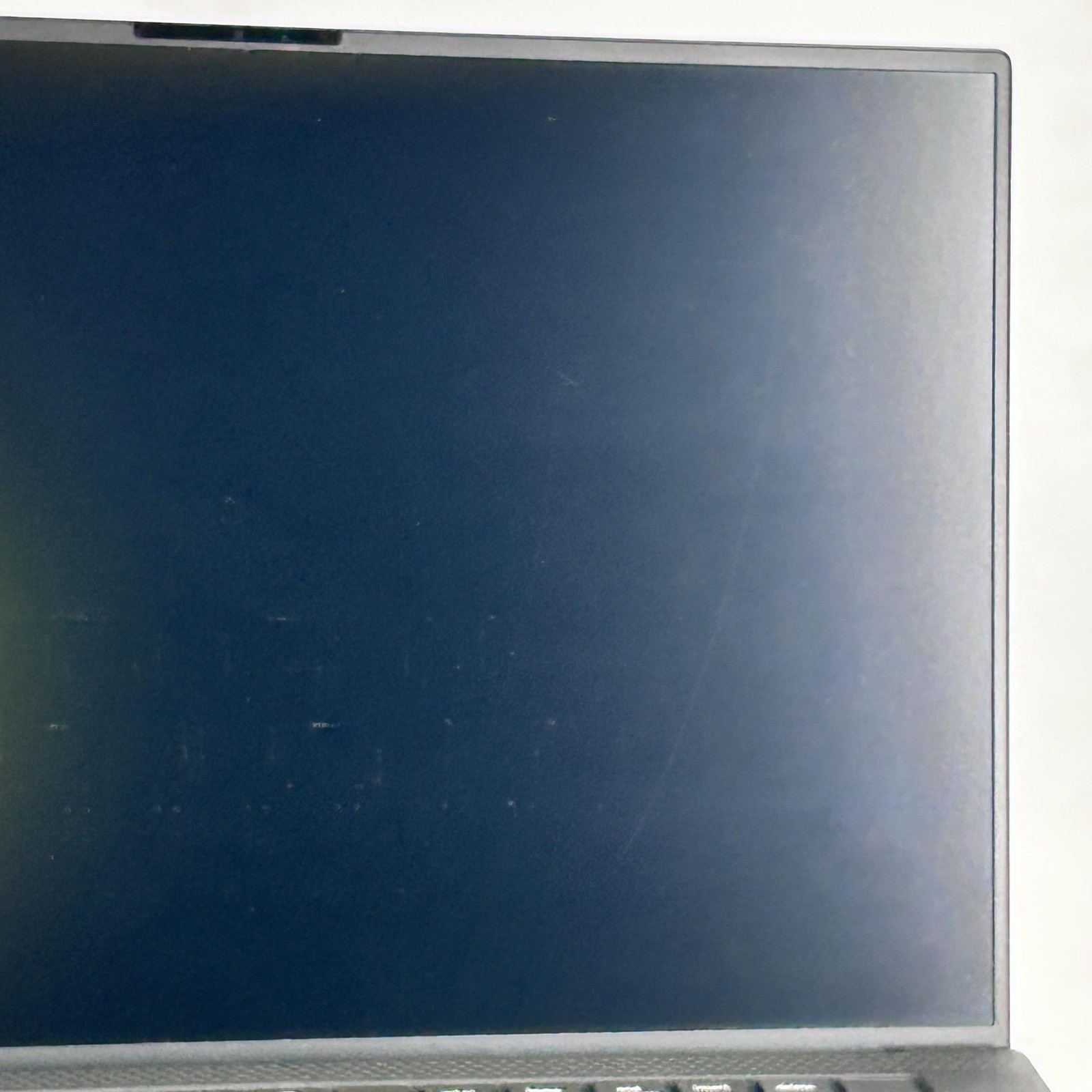 Dell XPS 15 9530 FHD+ 2.4 GHz i7-13700H 32GB 1TB SSD Arc A370M – WHITE SPOTS