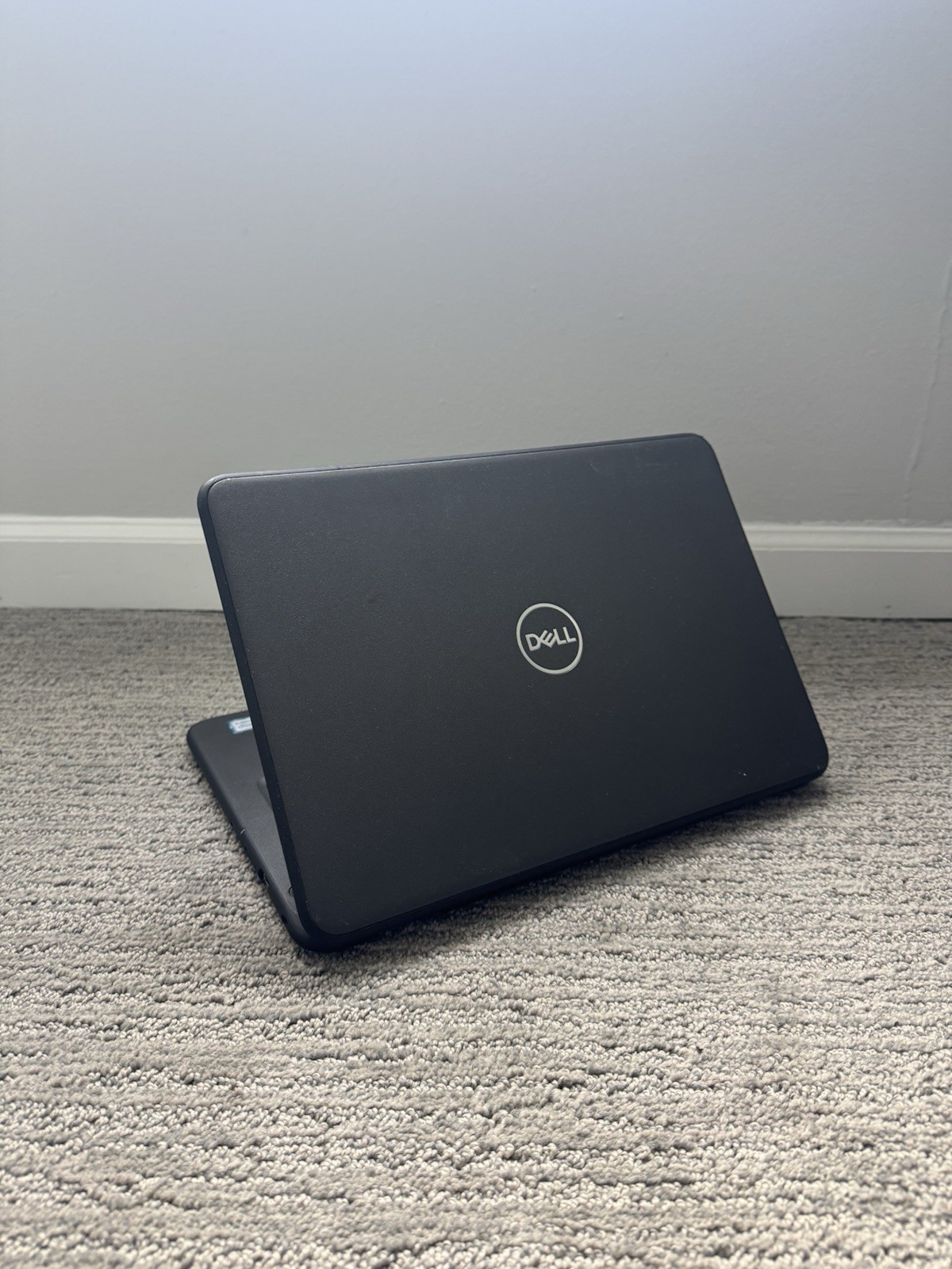 Dell Lattitude 3310 i5-8265U 1.60GHz 8GB/256GB SSD Laptop