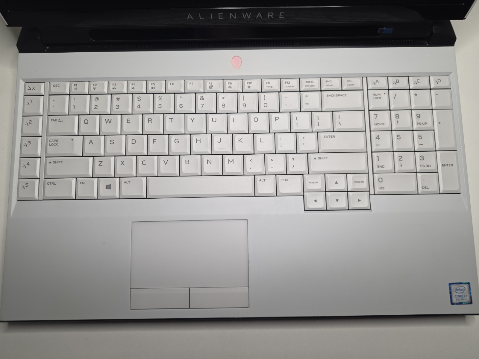 Alienware Area-51m Laptop, RTX 2080, i7-9700K, 16GB RAM, 512GB SSD + 1TB HDD